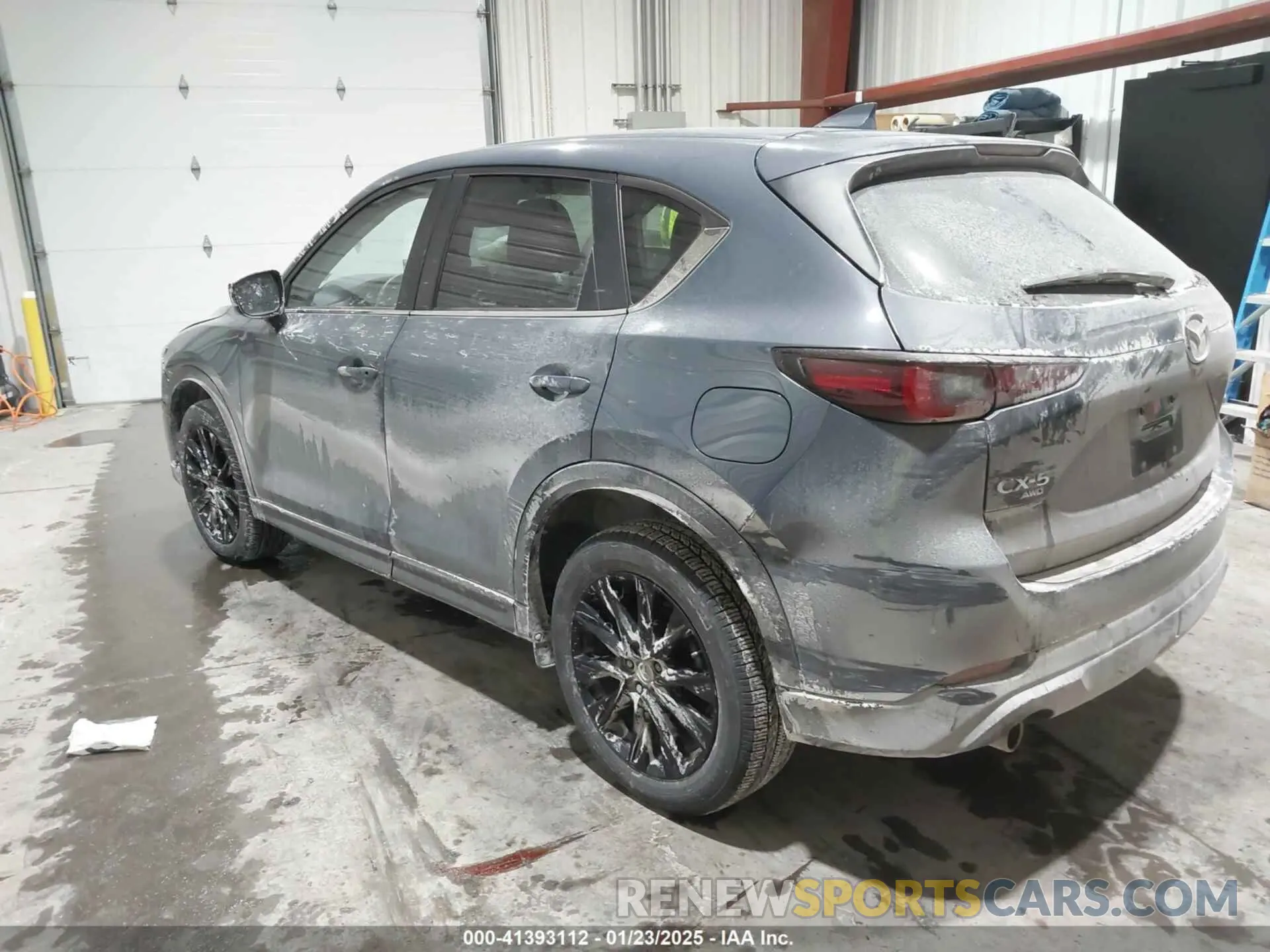 3 fotografías del automóvil dañado JM3KFBCM0R0401361 MAZDA CX-5 2024