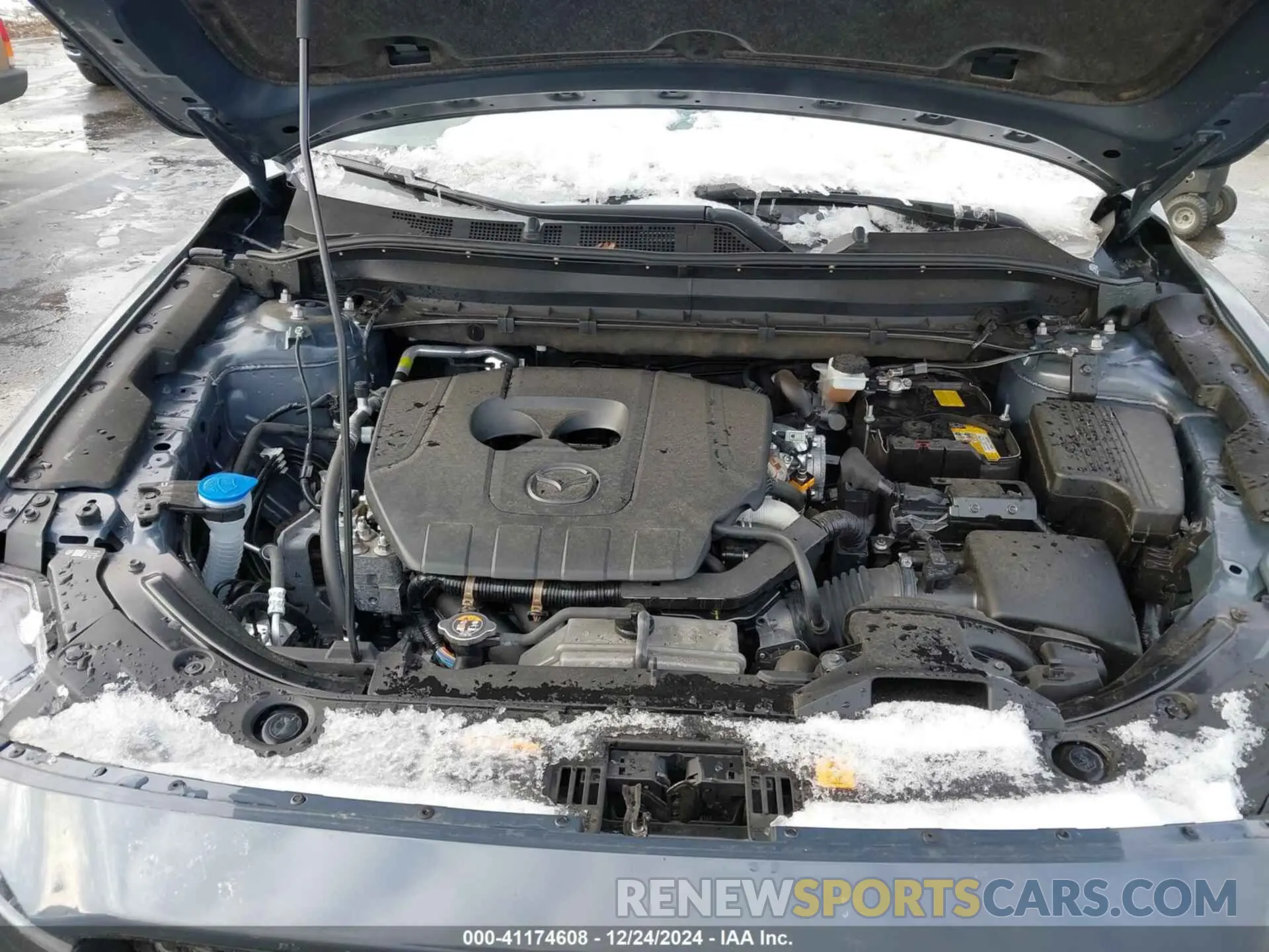 10 fotografías del automóvil dañado JM3KFBCM1R0365941 MAZDA CX-5 2024