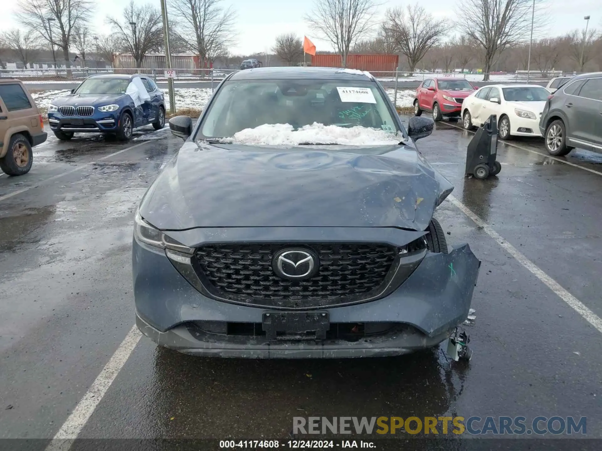 12 fotografías del automóvil dañado JM3KFBCM1R0365941 MAZDA CX-5 2024