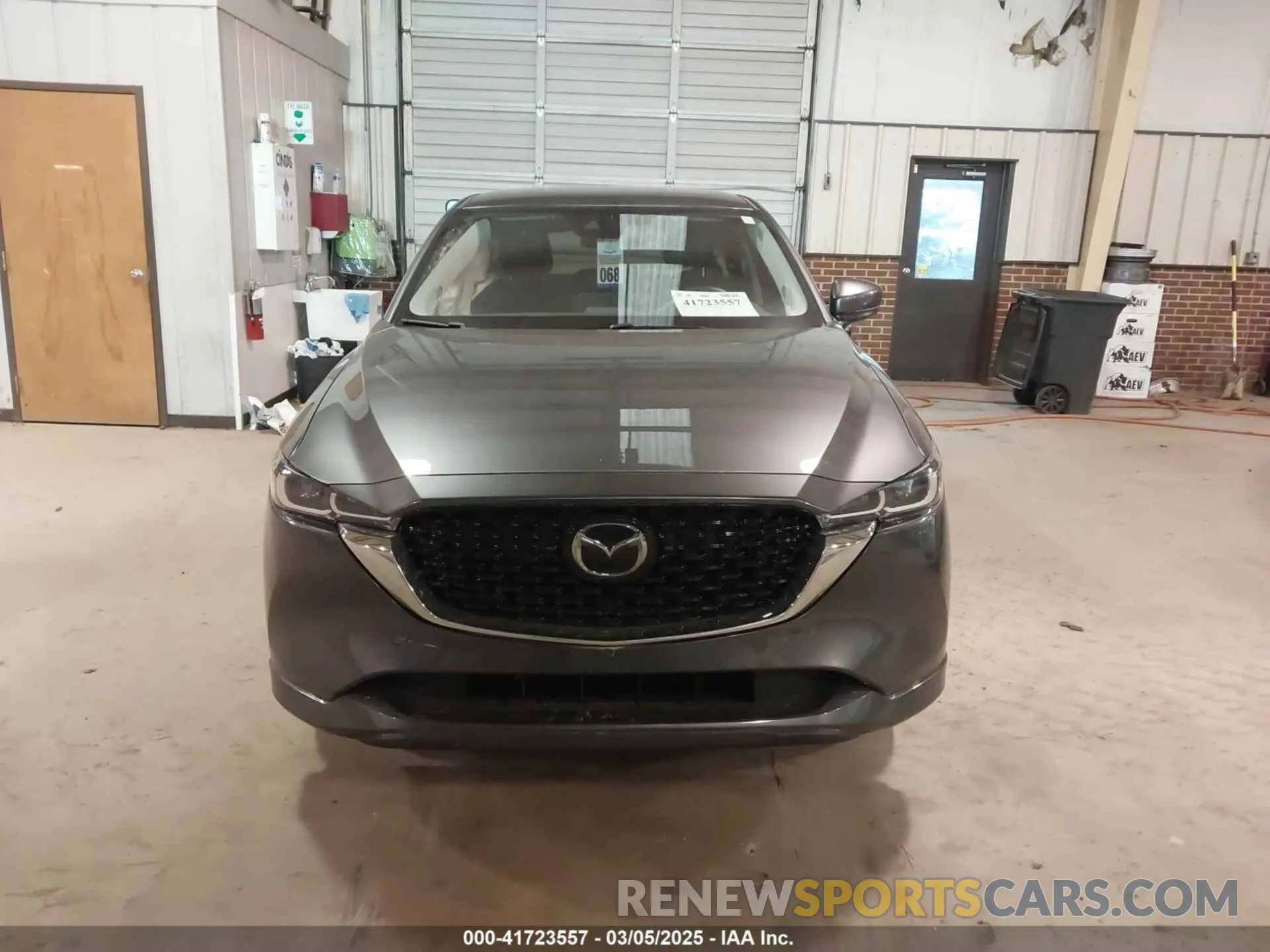 13 fotografías del automóvil dañado JM3KFBCM2R0370159 MAZDA CX-5 2024