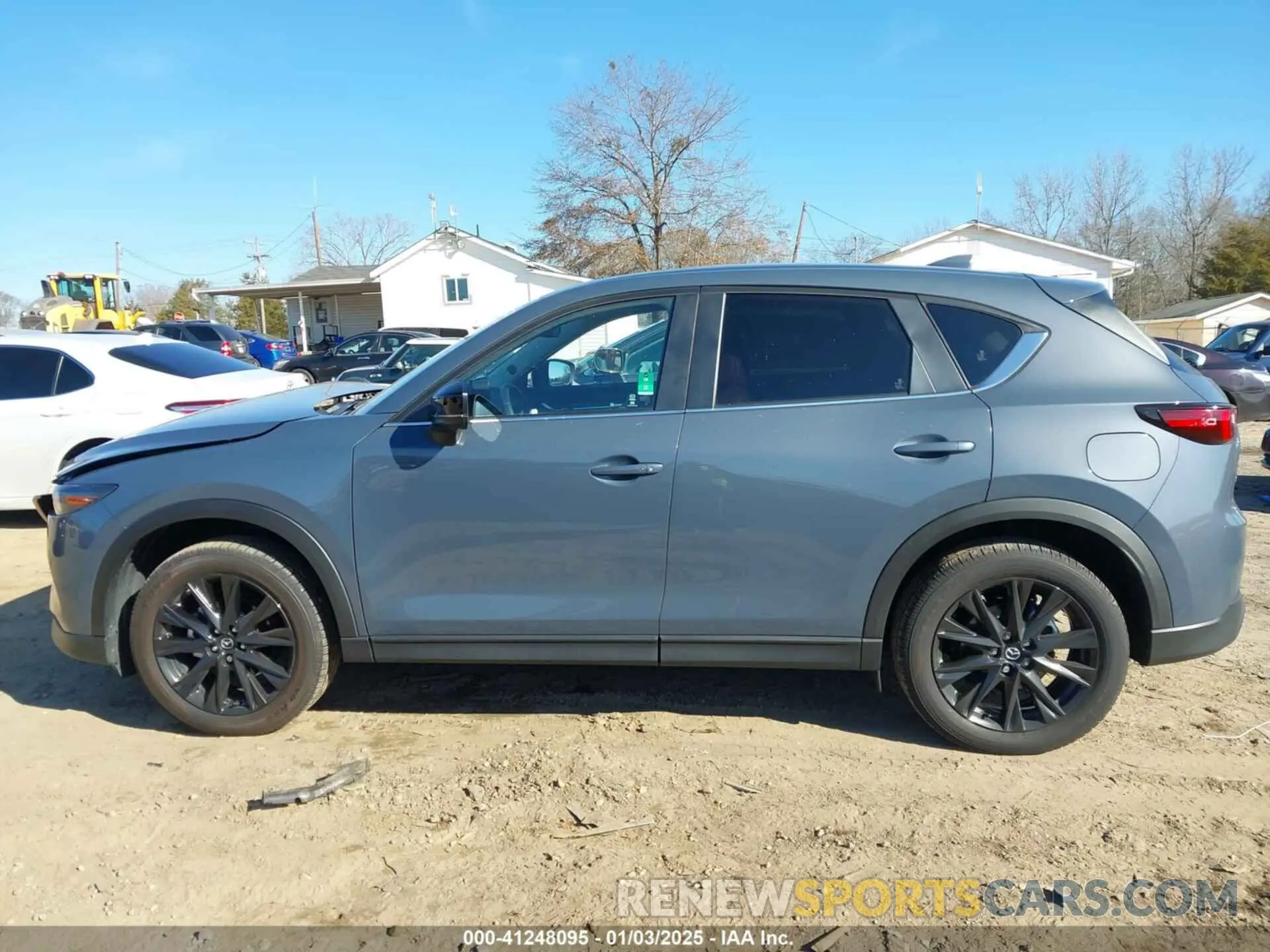 15 fotografías del automóvil dañado JM3KFBCM2R0373269 MAZDA CX-5 2024
