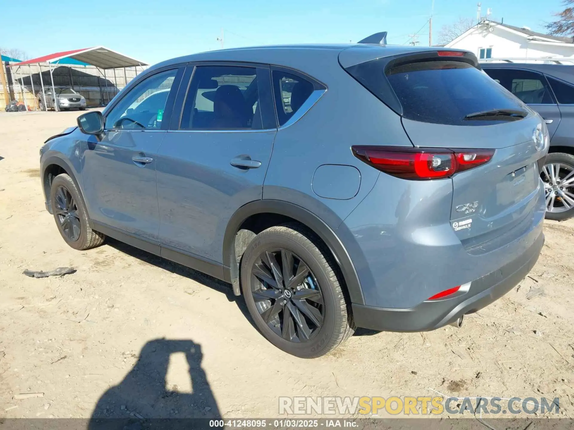 3 fotografías del automóvil dañado JM3KFBCM2R0373269 MAZDA CX-5 2024