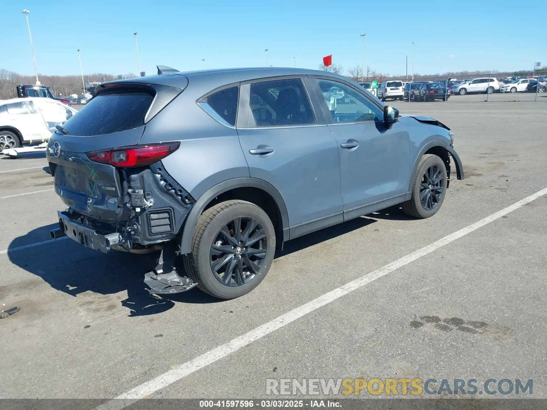 4 fotografías del automóvil dañado JM3KFBCM2R0399547 MAZDA CX-5 2024