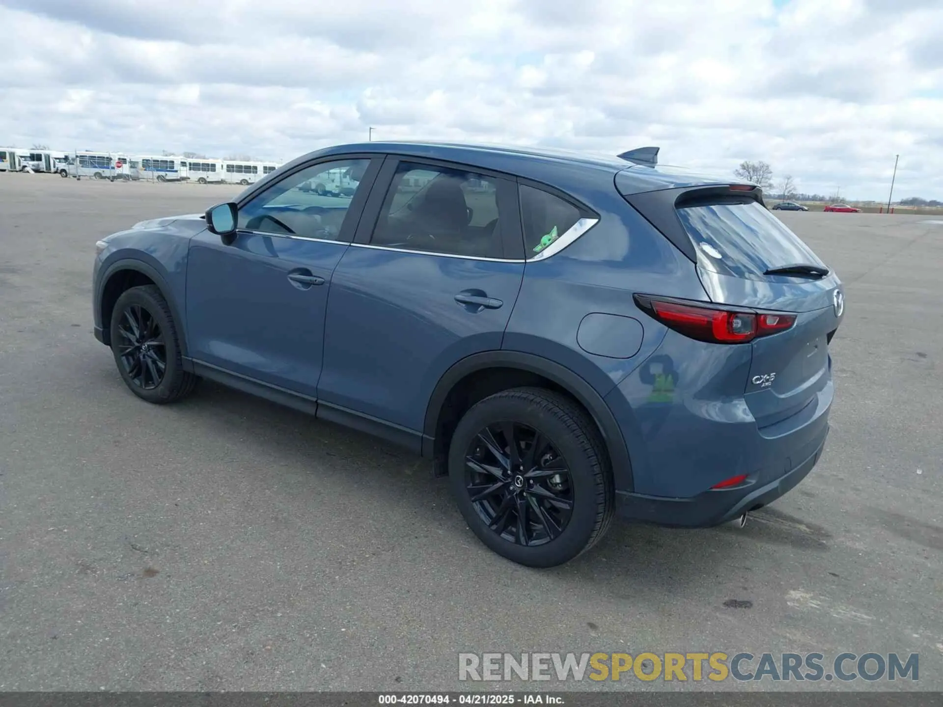 3 fotografías del automóvil dañado JM3KFBCM3R0359915 MAZDA CX-5 2024