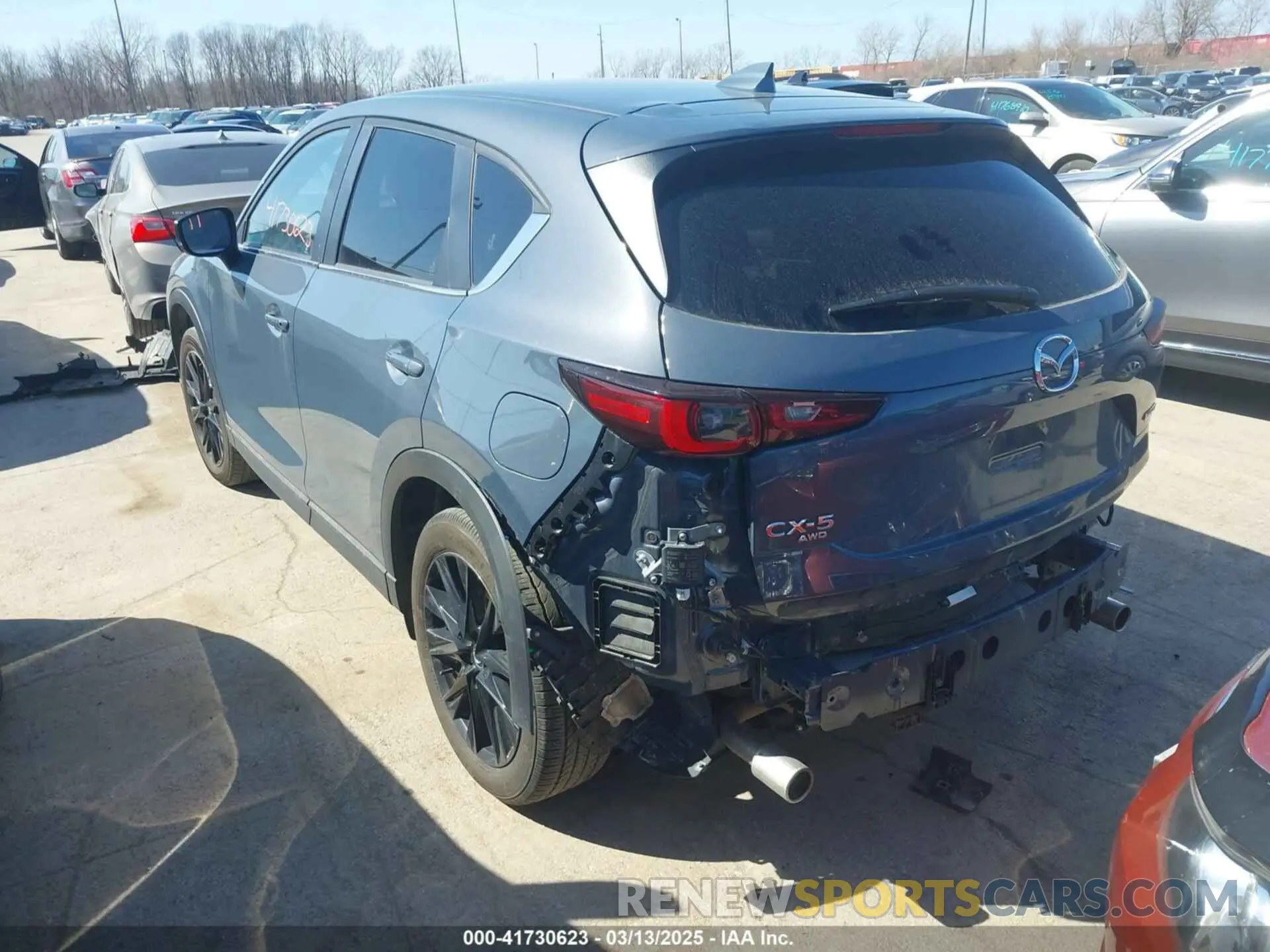 3 fotografías del automóvil dañado JM3KFBCM3R0372065 MAZDA CX-5 2024