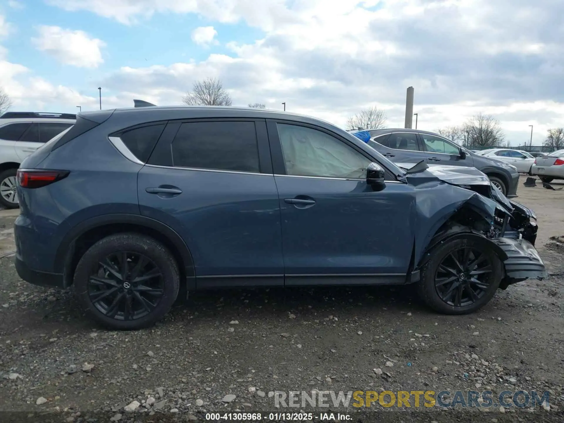 12 fotografías del automóvil dañado JM3KFBCM5R0363366 MAZDA CX-5 2024