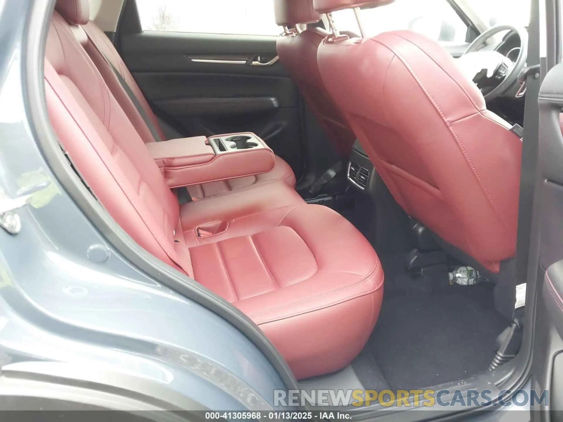 8 fotografías del automóvil dañado JM3KFBCM5R0363366 MAZDA CX-5 2024