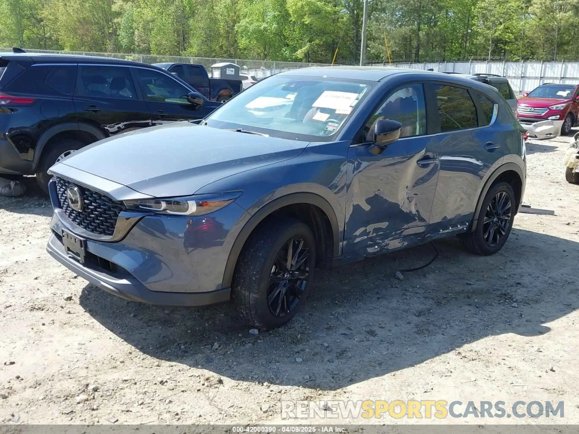 2 fotografías del automóvil dañado JM3KFBCM6R0373792 MAZDA CX-5 2024