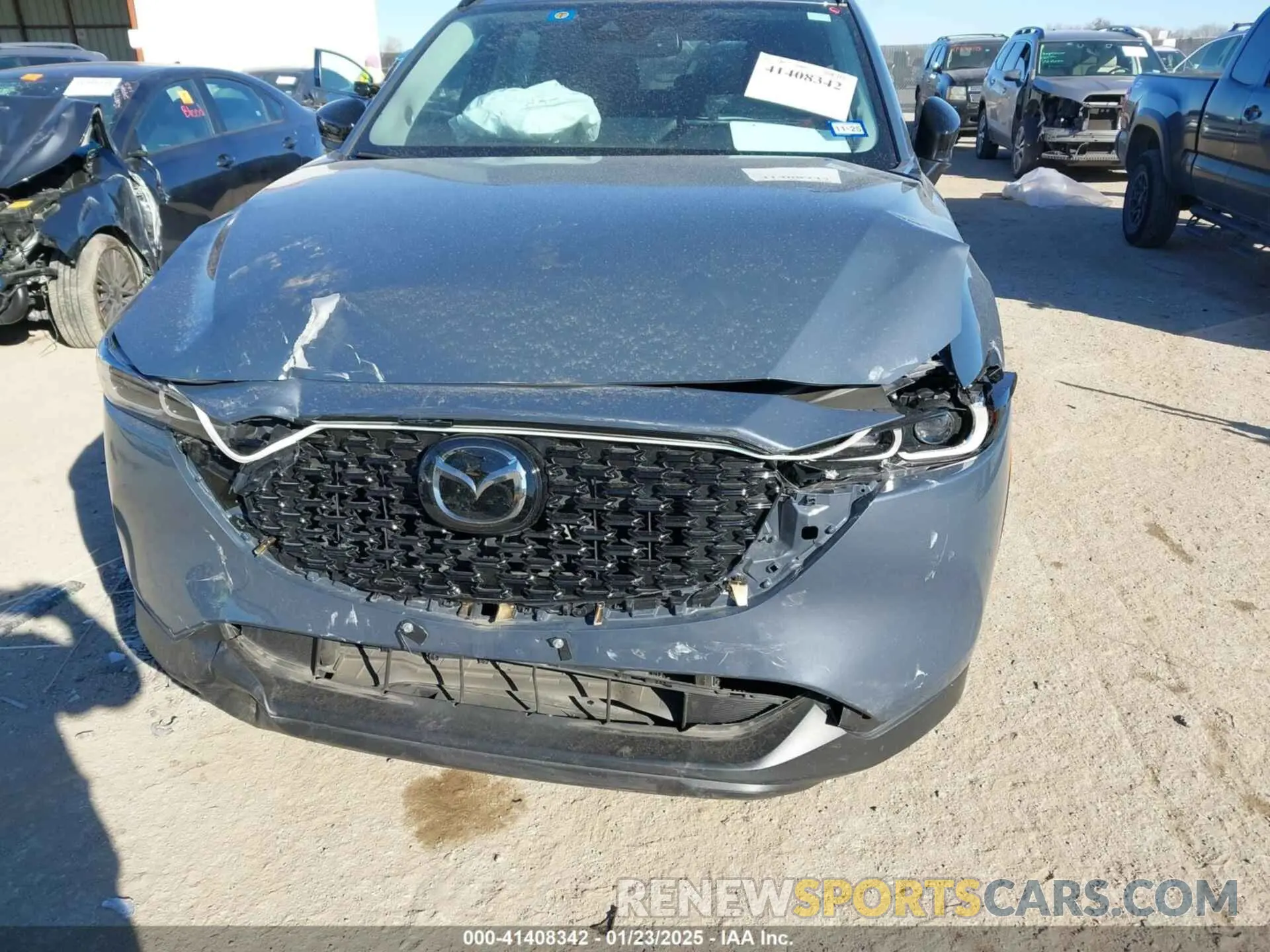 6 fotografías del automóvil dañado JM3KFBCM6R0394030 MAZDA CX-5 2024