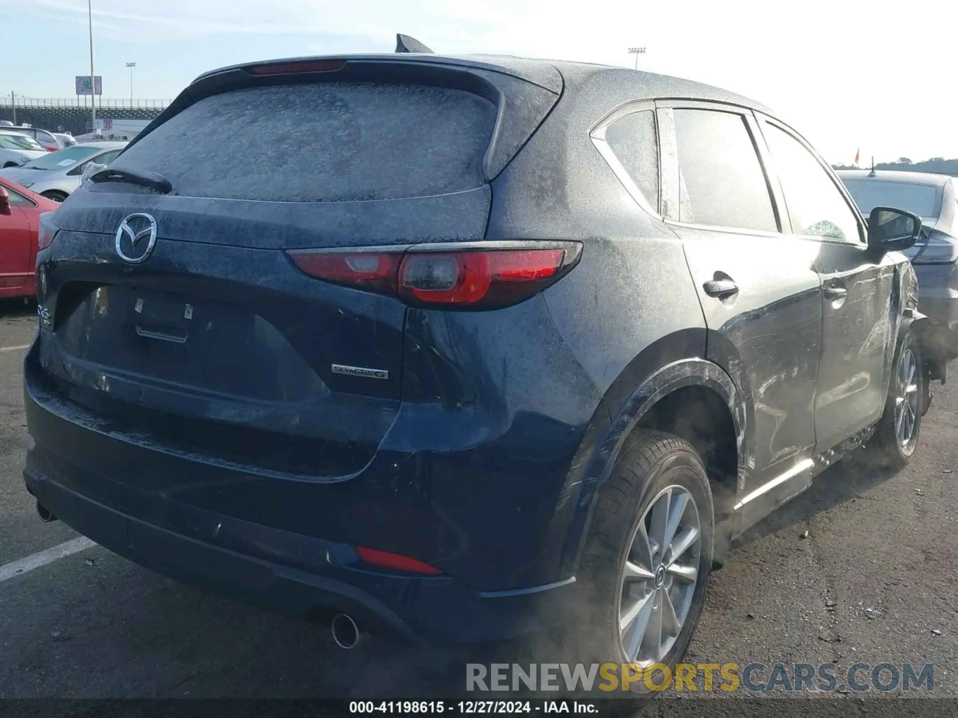 4 fotografías del automóvil dañado JM3KFBCM6R0401431 MAZDA CX-5 2024