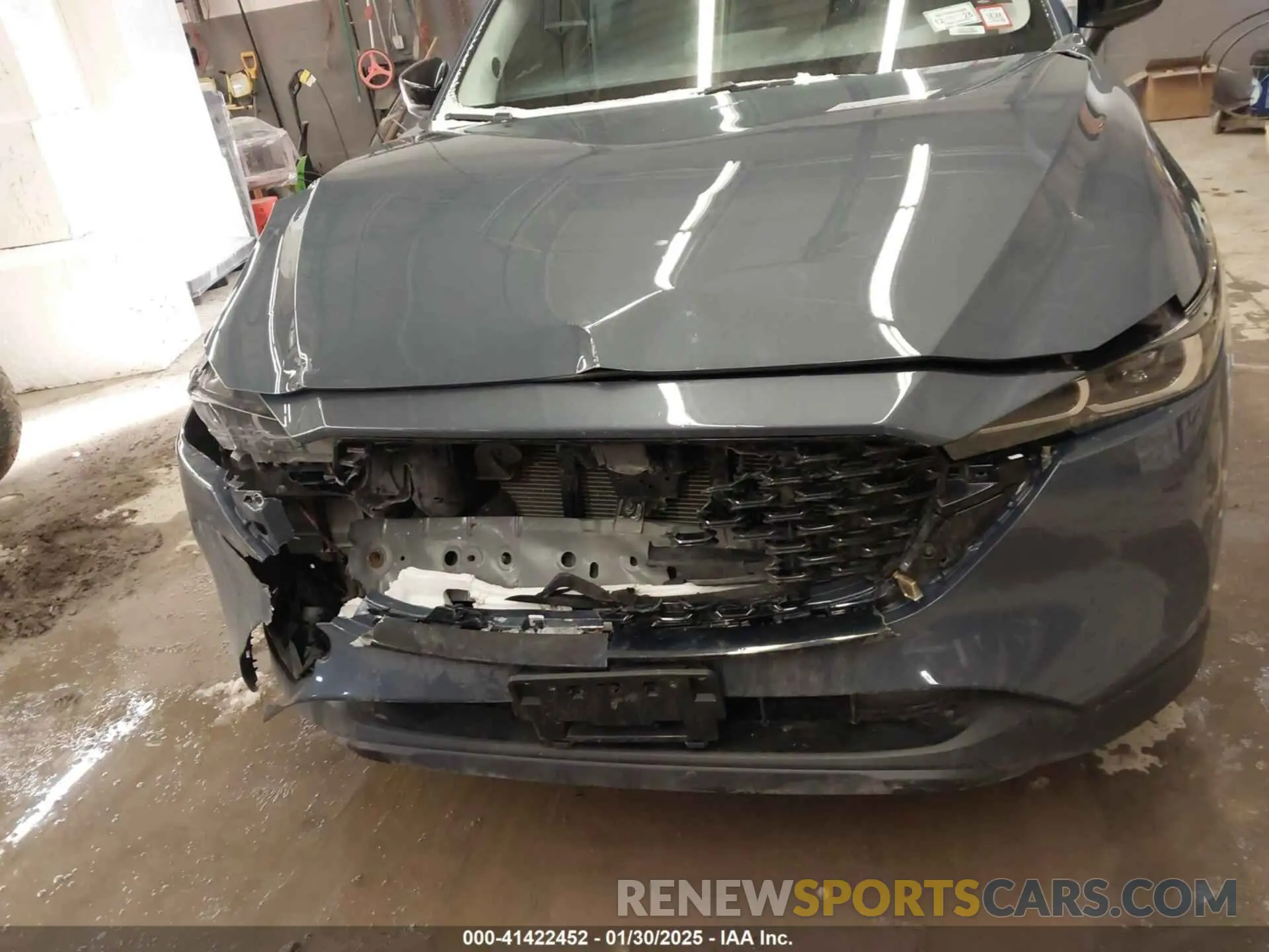 17 fotografías del automóvil dañado JM3KFBCM7R0391685 MAZDA CX-5 2024