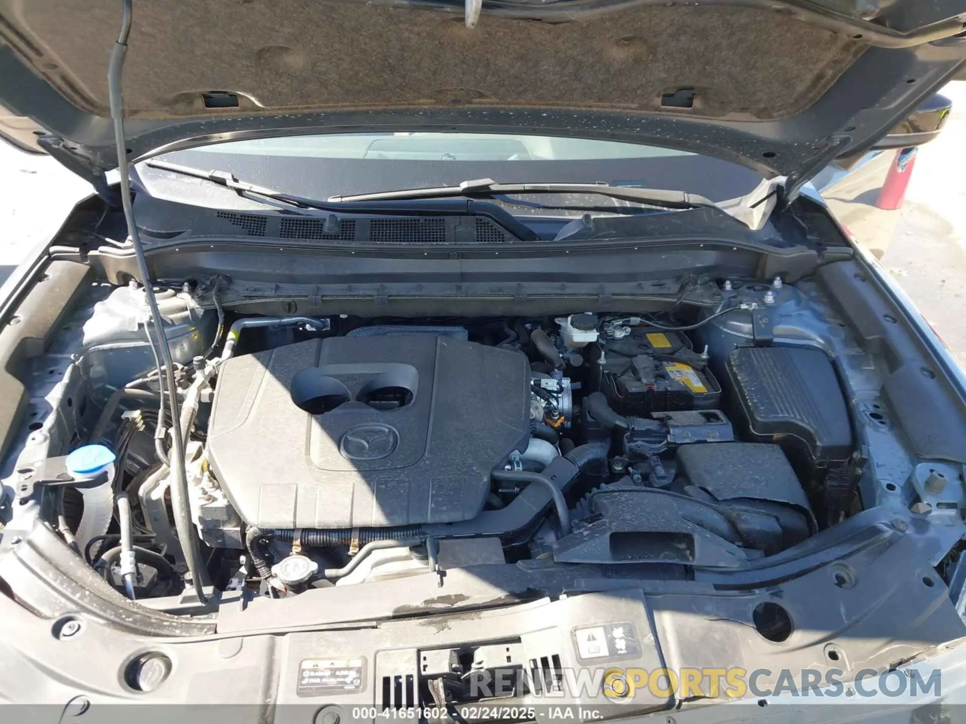 10 fotografías del automóvil dañado JM3KFBCM9R0350491 MAZDA CX-5 2024