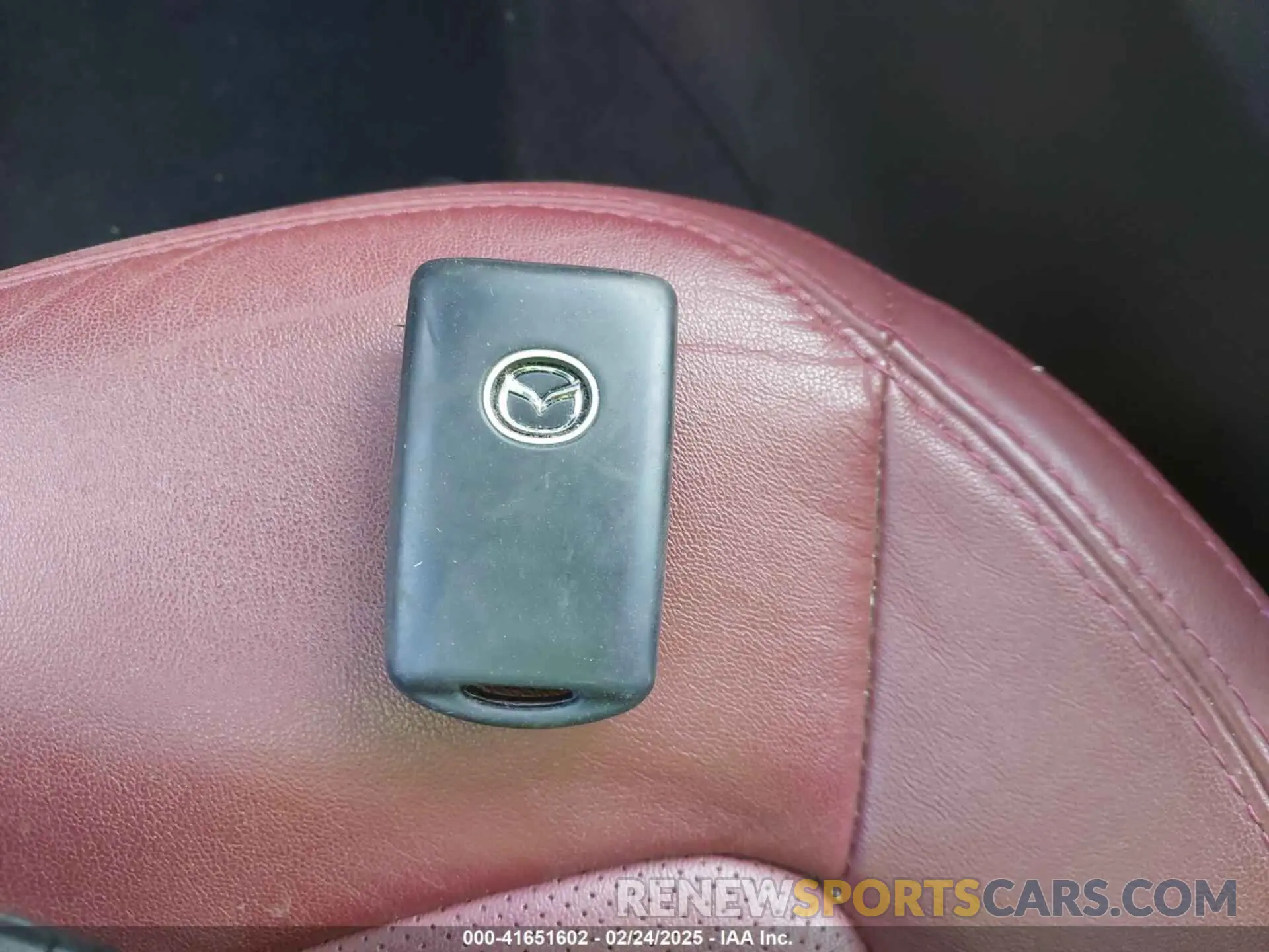 11 fotografías del automóvil dañado JM3KFBCM9R0350491 MAZDA CX-5 2024