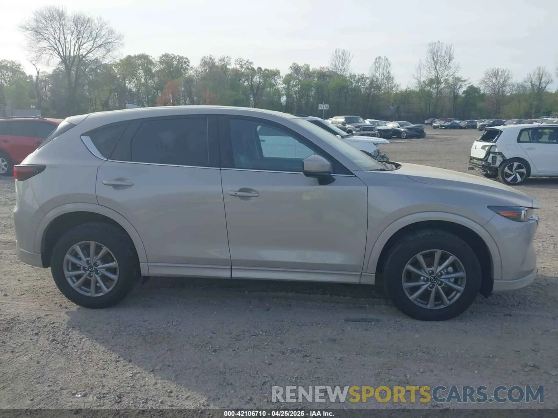 13 fotografías del automóvil dañado JM3KFBCM9R0387380 MAZDA CX-5 2024