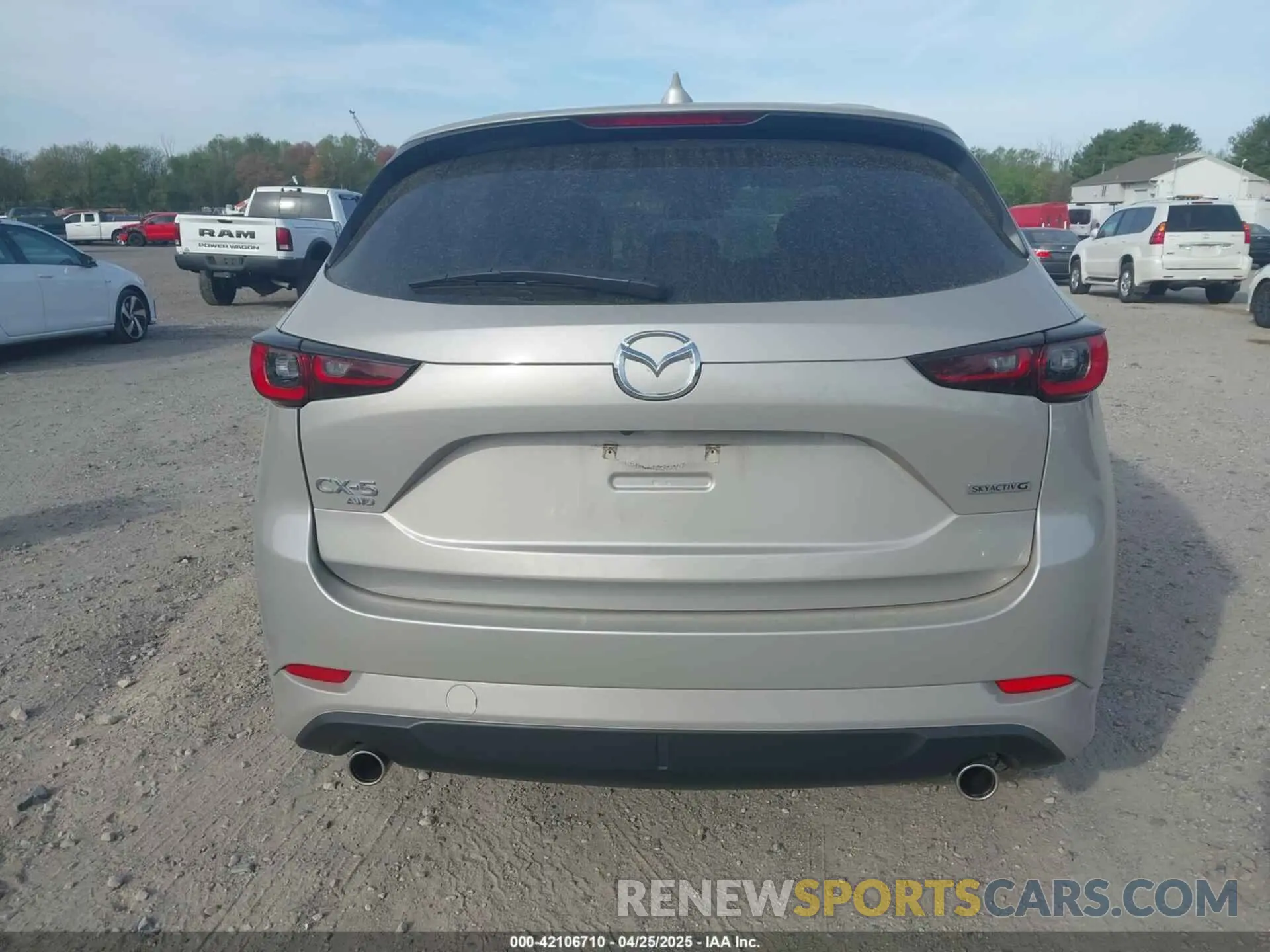 16 fotografías del automóvil dañado JM3KFBCM9R0387380 MAZDA CX-5 2024