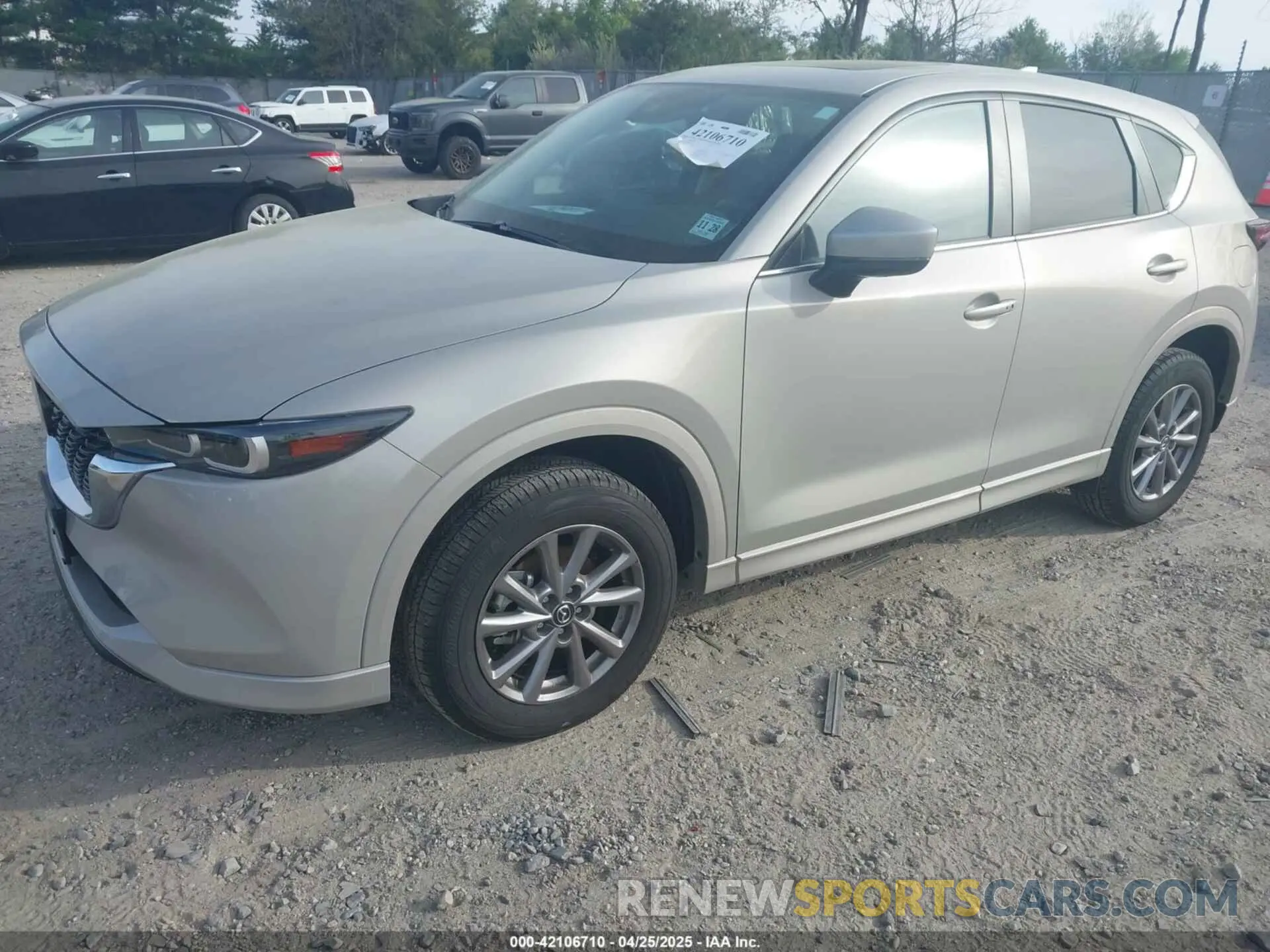 2 fotografías del automóvil dañado JM3KFBCM9R0387380 MAZDA CX-5 2024