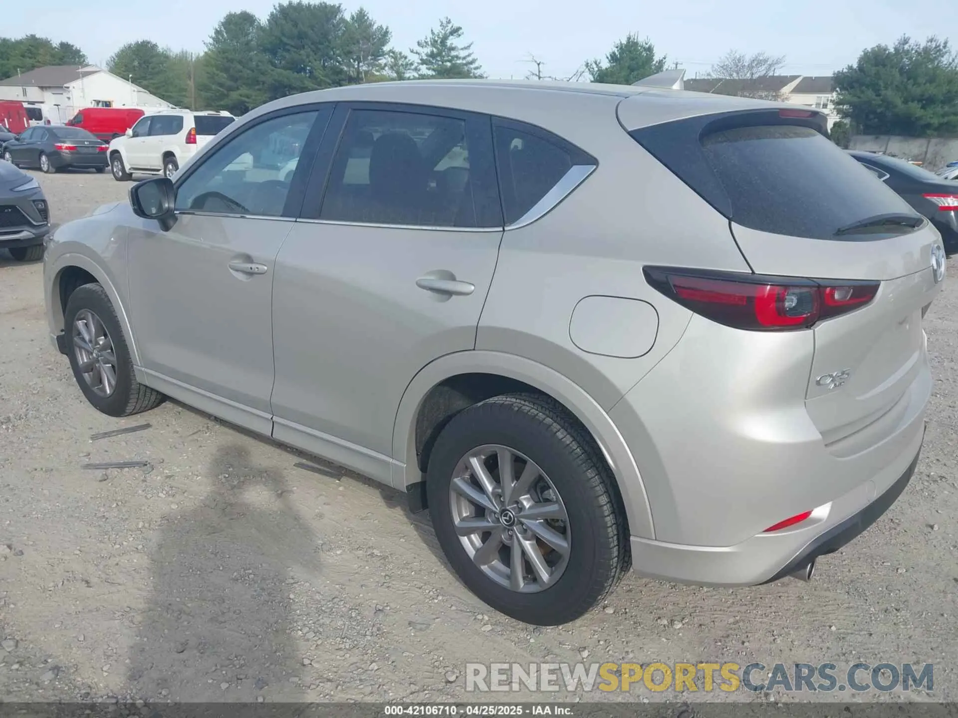 3 fotografías del automóvil dañado JM3KFBCM9R0387380 MAZDA CX-5 2024