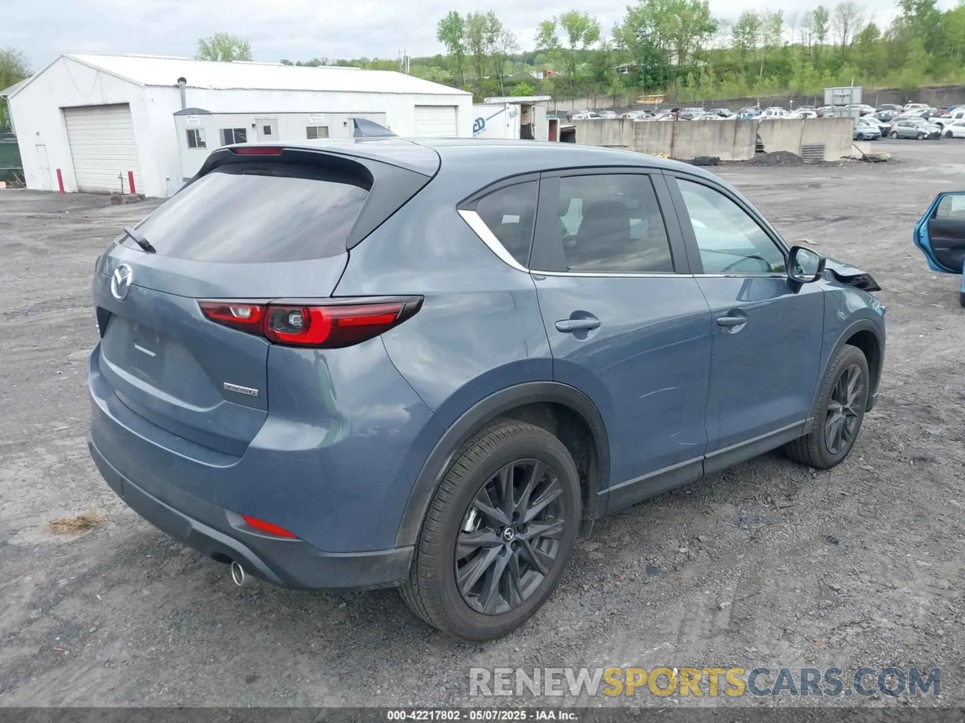 4 fotografías del automóvil dañado JM3KFBCM9R0393213 MAZDA CX-5 2024