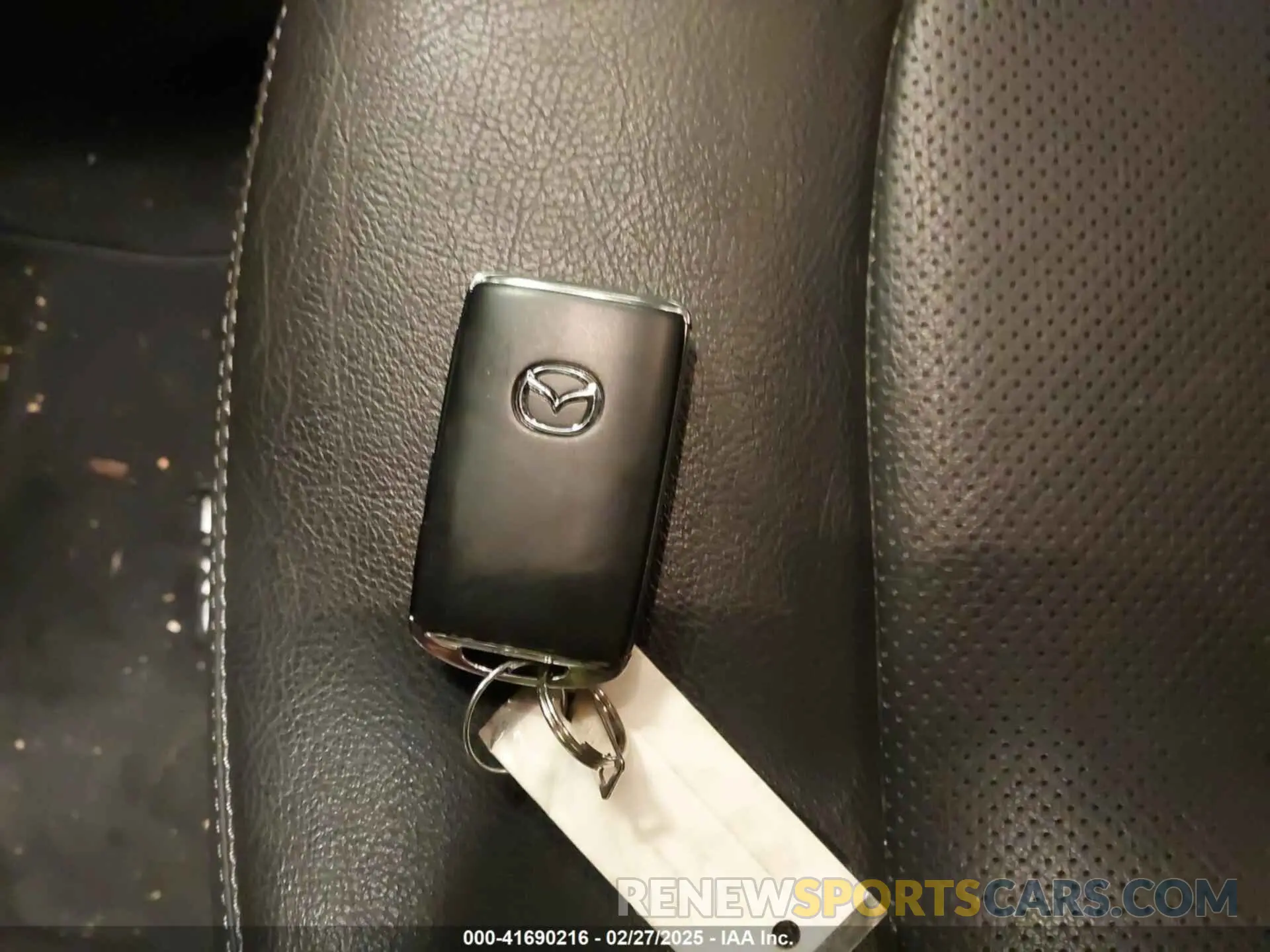 11 fotografías del automóvil dañado JM3KFBDL2R0431998 MAZDA CX-5 2024