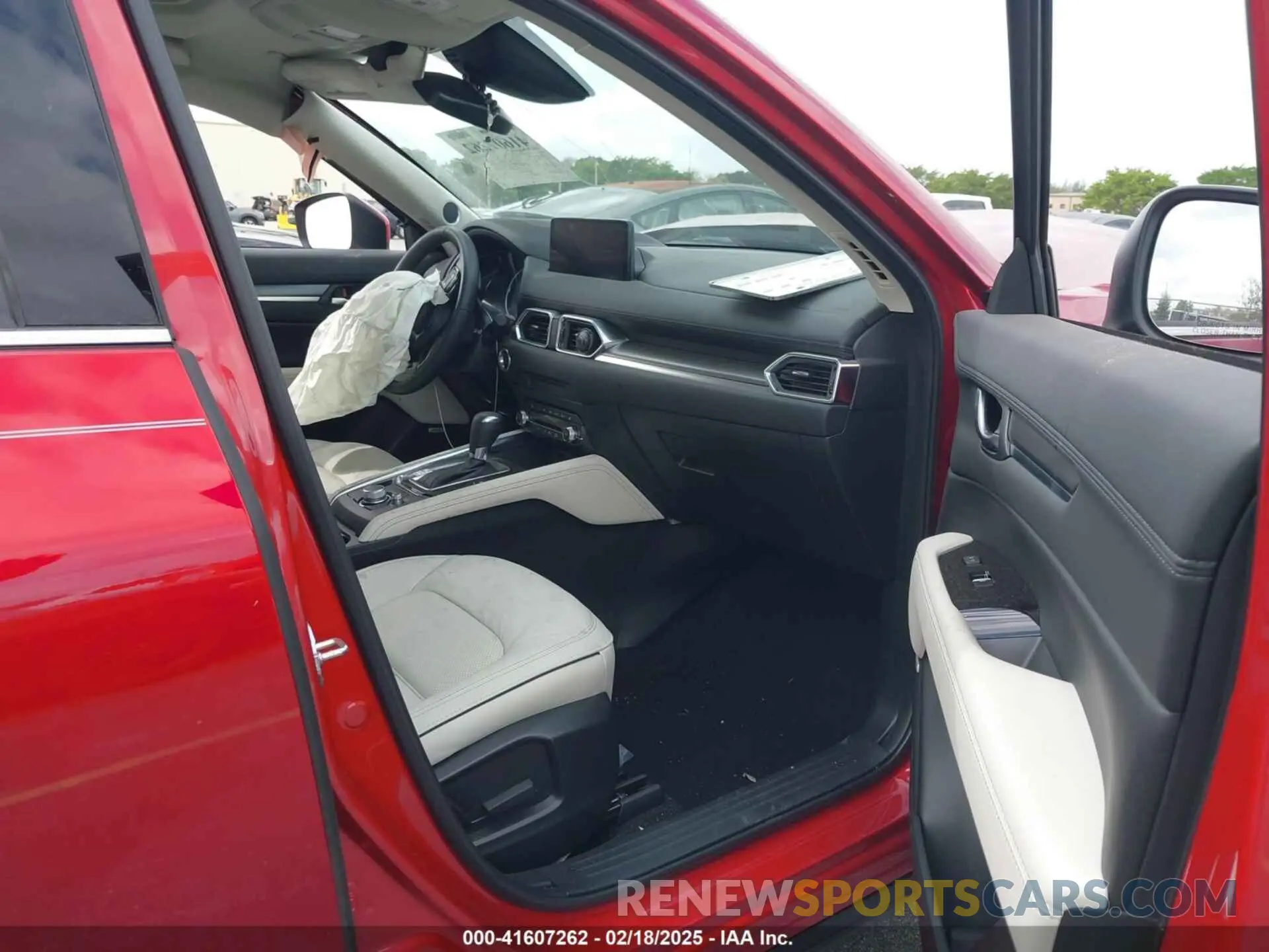 5 fotografías del automóvil dañado JM3KFBDL2R0534659 MAZDA CX-5 2024