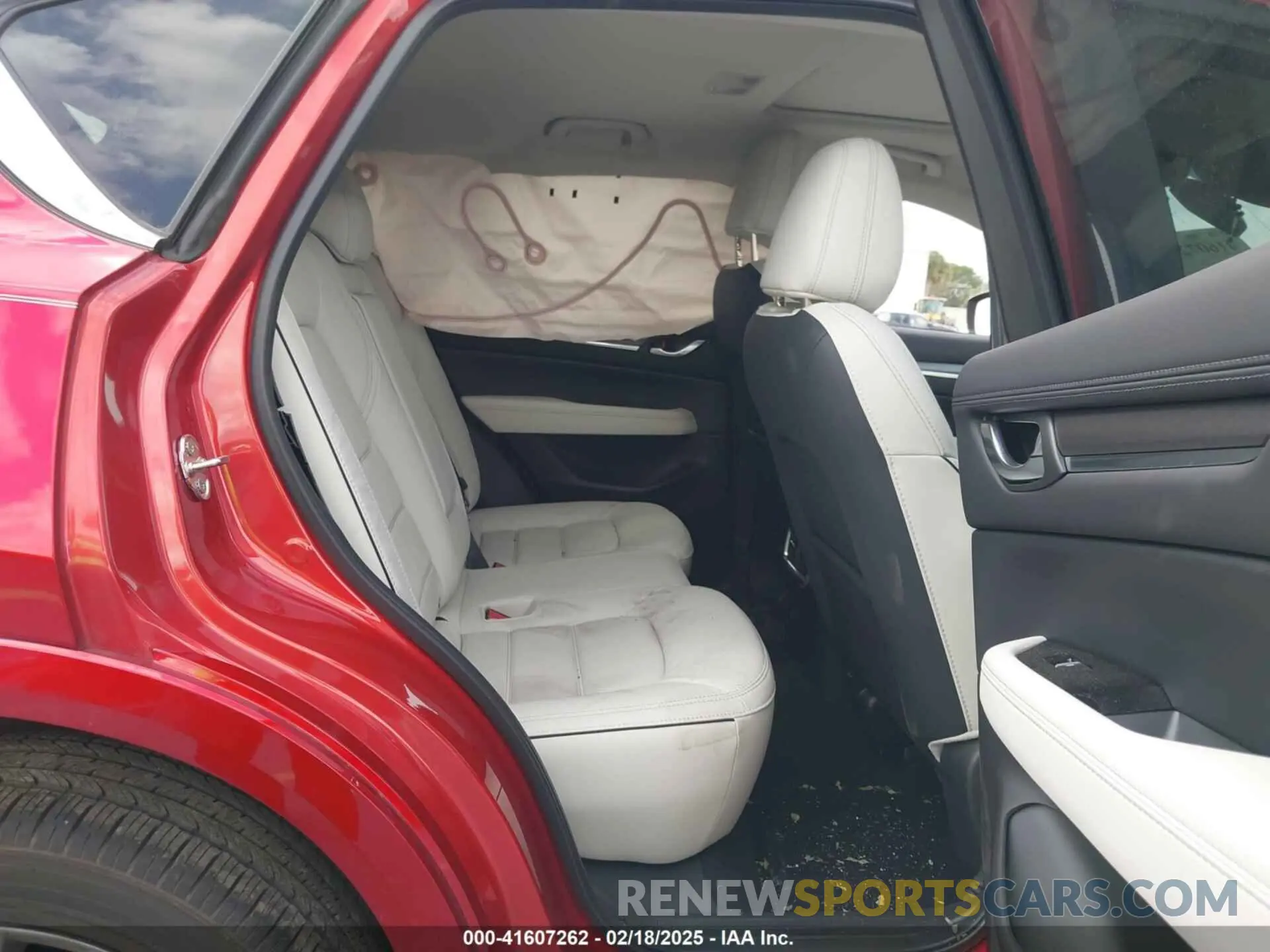 8 fotografías del automóvil dañado JM3KFBDL2R0534659 MAZDA CX-5 2024