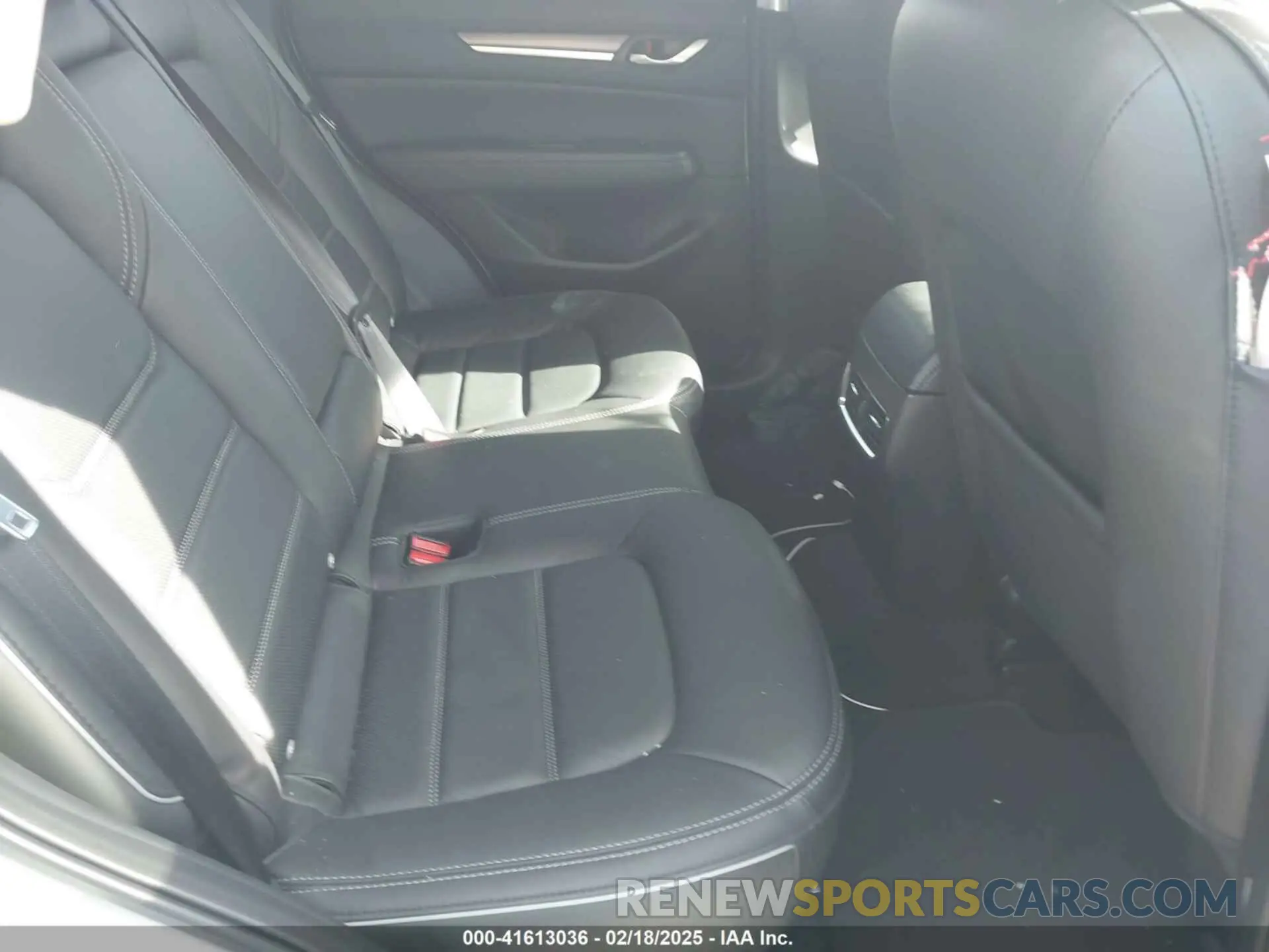 8 fotografías del automóvil dañado JM3KFBDL3R0432240 MAZDA CX-5 2024