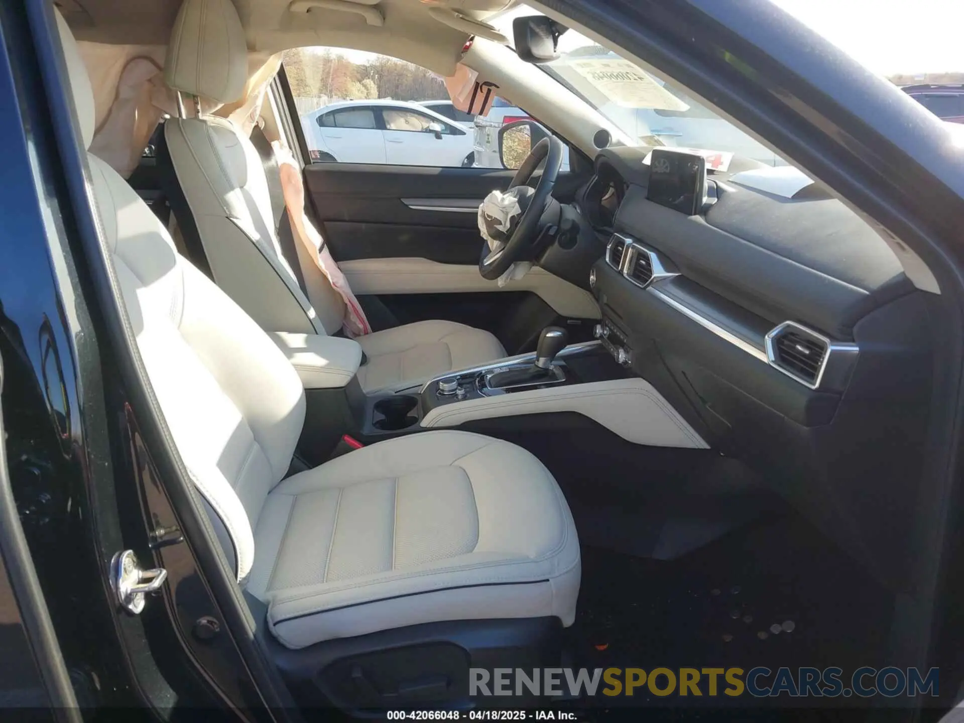5 fotografías del automóvil dañado JM3KFBDL4R0480913 MAZDA CX-5 2024
