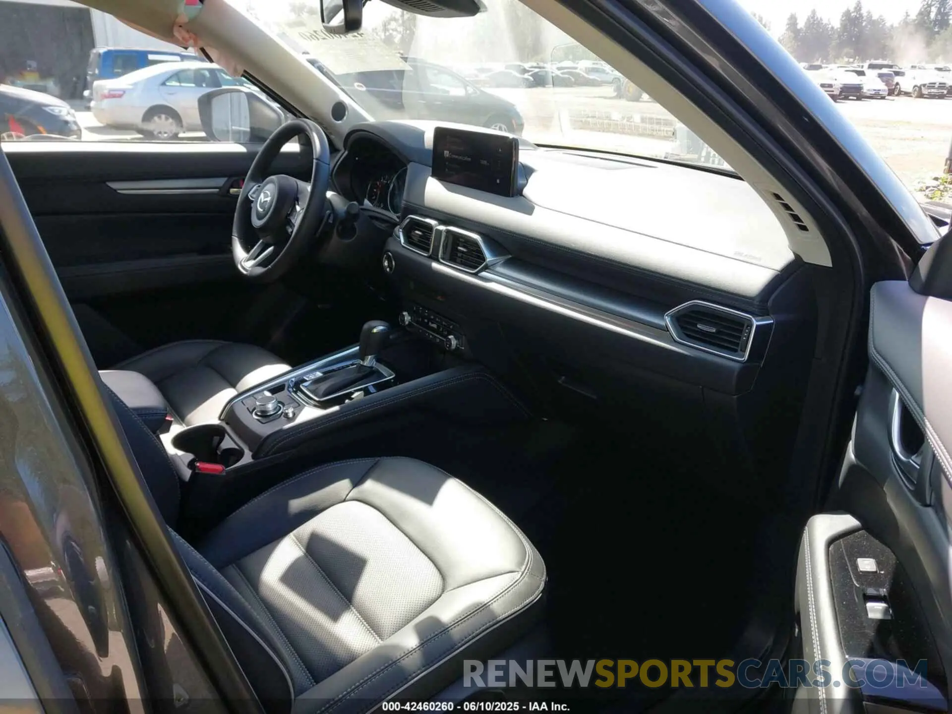 5 fotografías del automóvil dañado JM3KFBDL7R0474670 MAZDA CX-5 2024