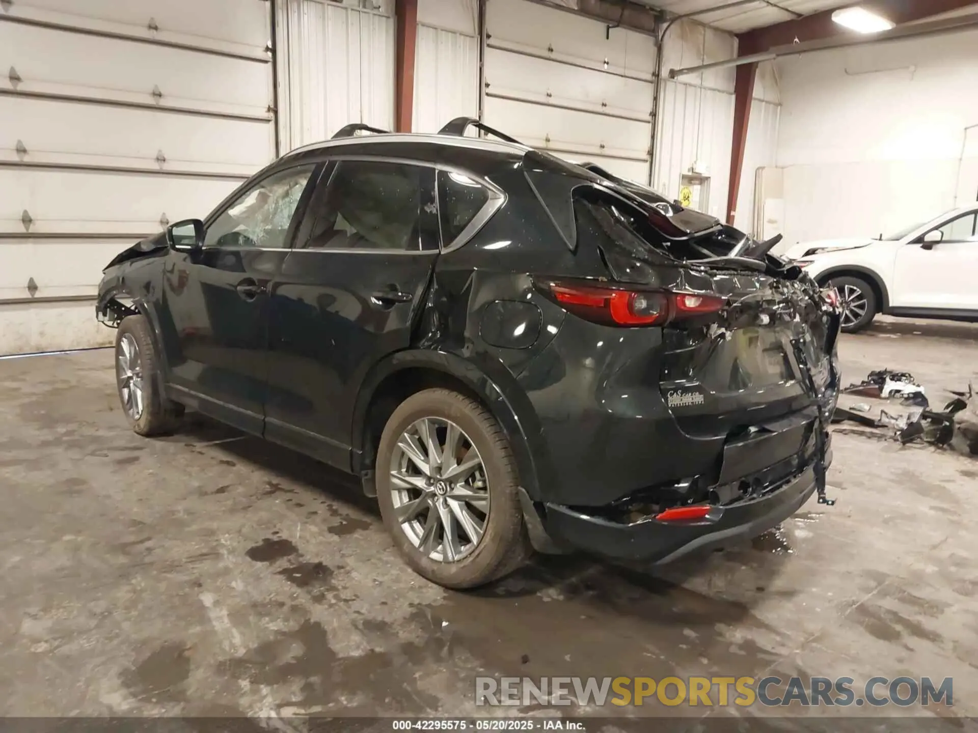 3 fotografías del automóvil dañado JM3KFBDL7R0532423 MAZDA CX-5 2024