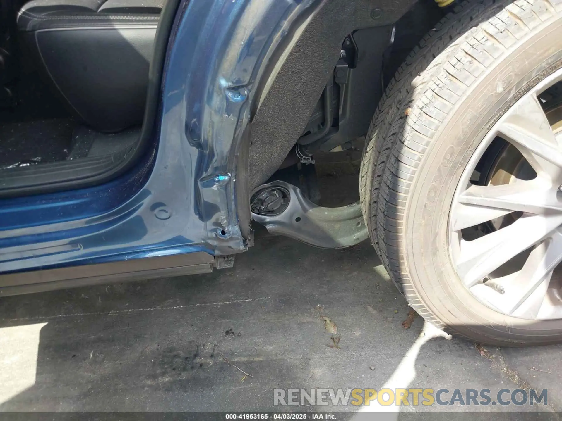 17 fotografías del automóvil dañado JM3KFBDM0R0375231 MAZDA CX-5 2024