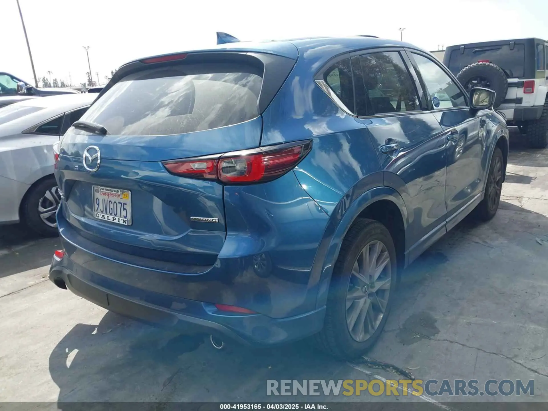 4 fotografías del automóvil dañado JM3KFBDM0R0375231 MAZDA CX-5 2024