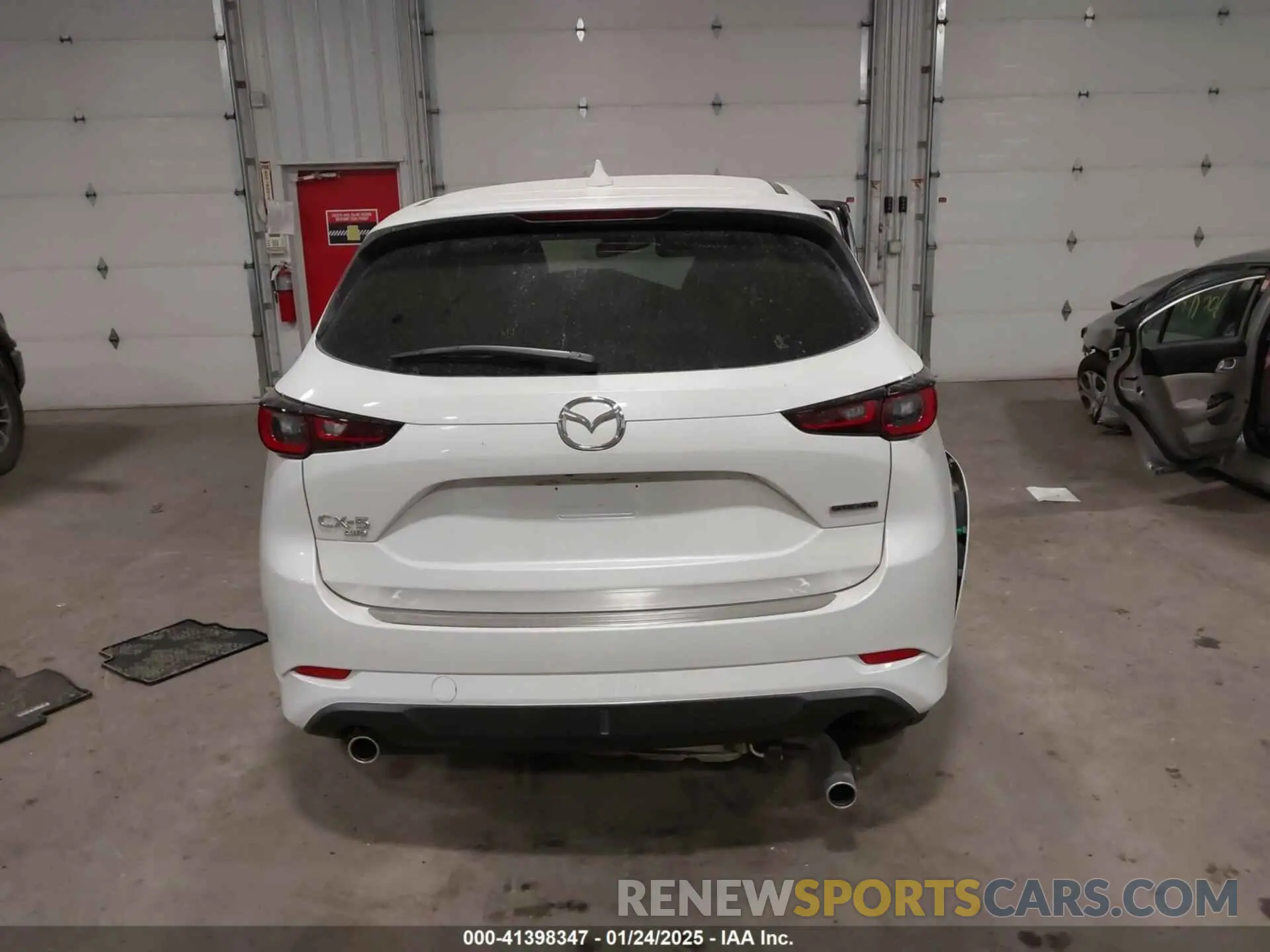 16 fotografías del automóvil dañado JM3KFBDM0R0387539 MAZDA CX-5 2024