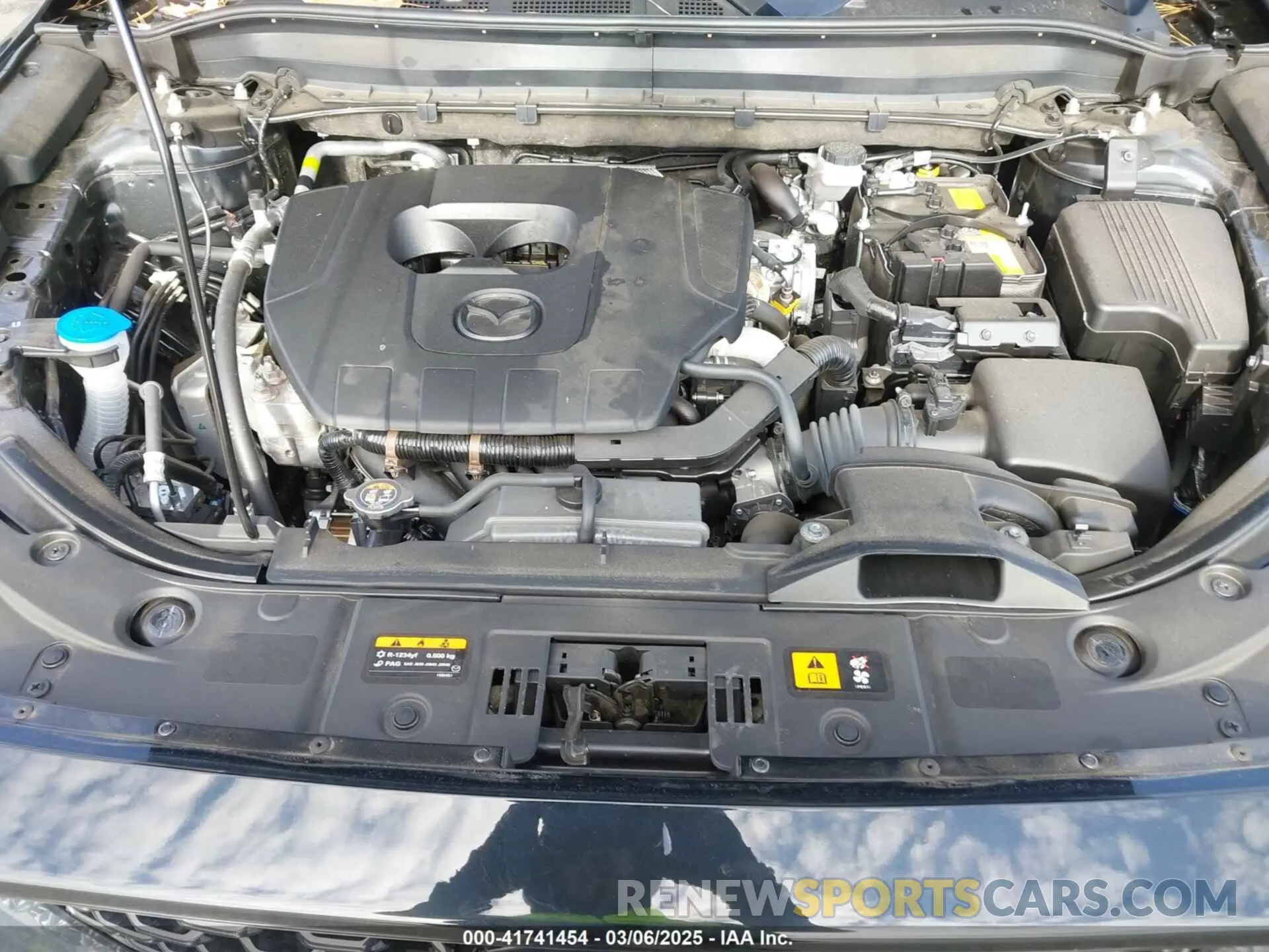 10 fotografías del automóvil dañado JM3KFBDM3R0400333 MAZDA CX-5 2024