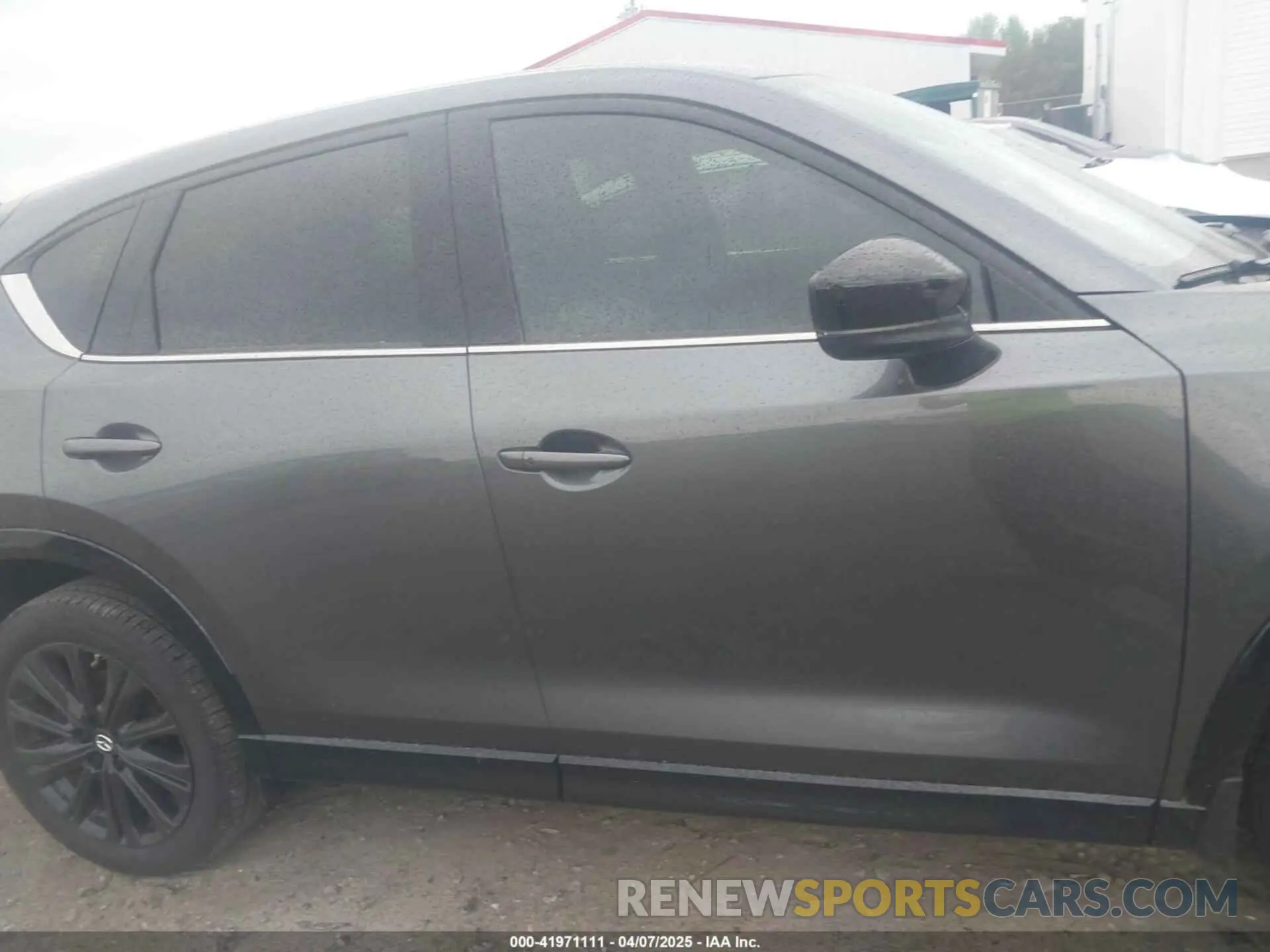 13 fotografías del automóvil dañado JM3KFBDYXR0438998 MAZDA CX-5 2024
