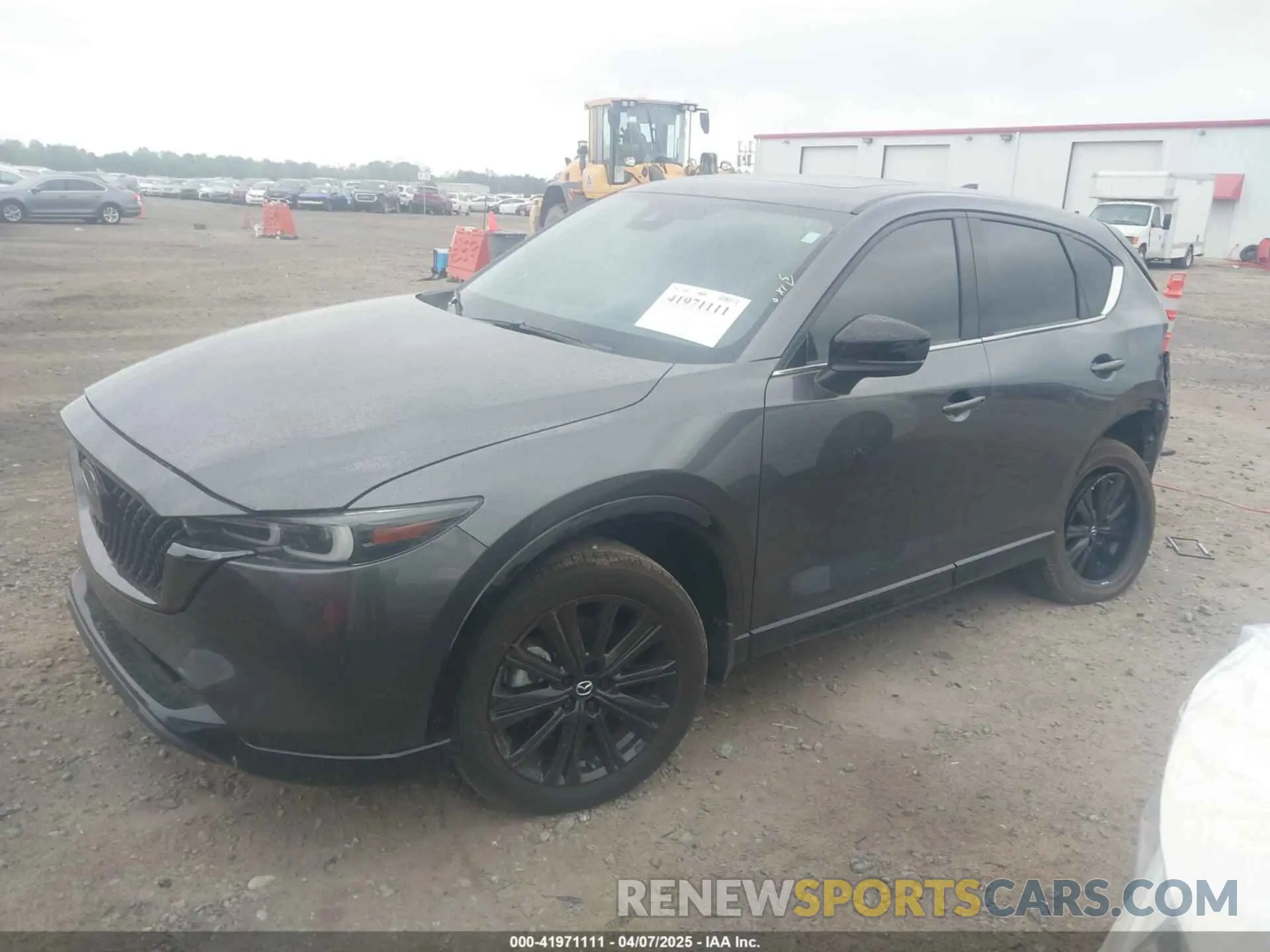 2 fotografías del automóvil dañado JM3KFBDYXR0438998 MAZDA CX-5 2024
