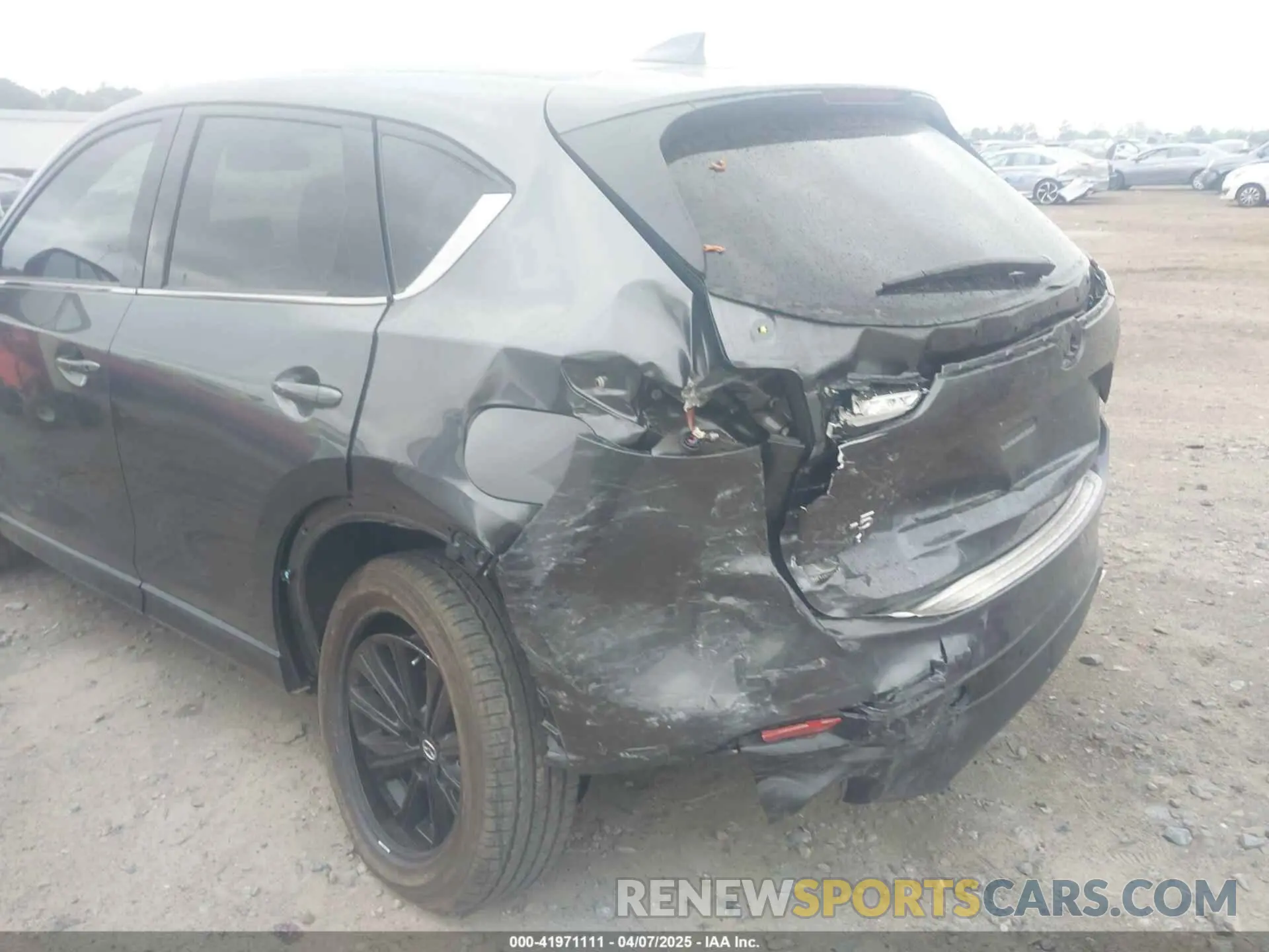 6 fotografías del automóvil dañado JM3KFBDYXR0438998 MAZDA CX-5 2024