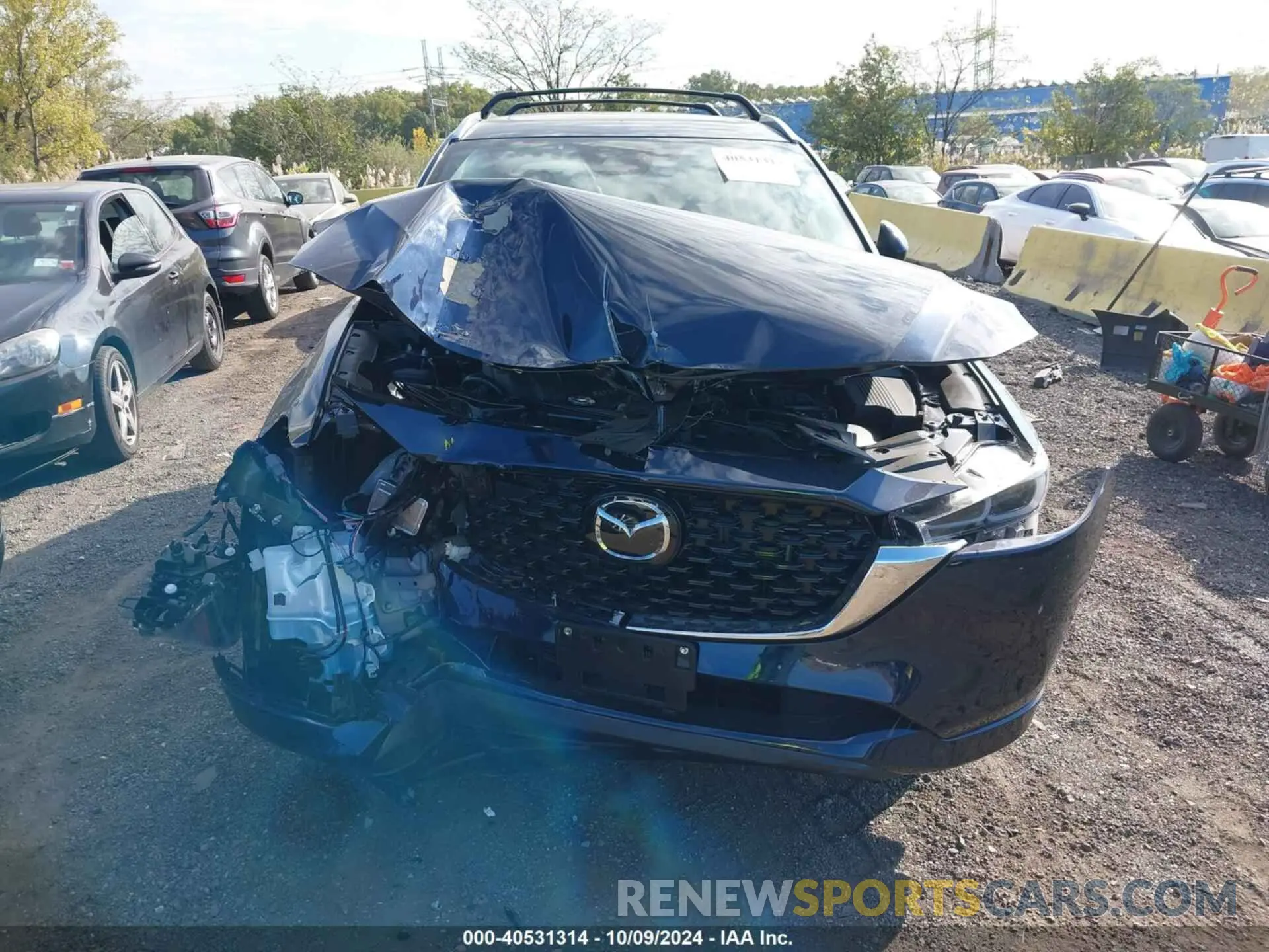 11 fotografías del automóvil dañado JM3KFBEL3R0521742 MAZDA CX-5 2024