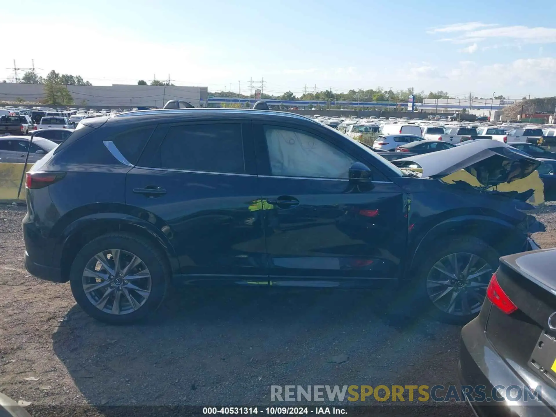 12 fotografías del automóvil dañado JM3KFBEL3R0521742 MAZDA CX-5 2024