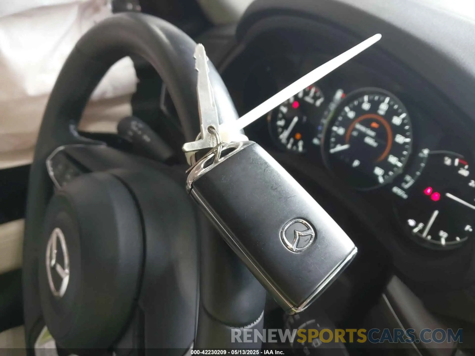 11 fotografías del automóvil dañado JM3KFBEL6R0491099 MAZDA CX-5 2024
