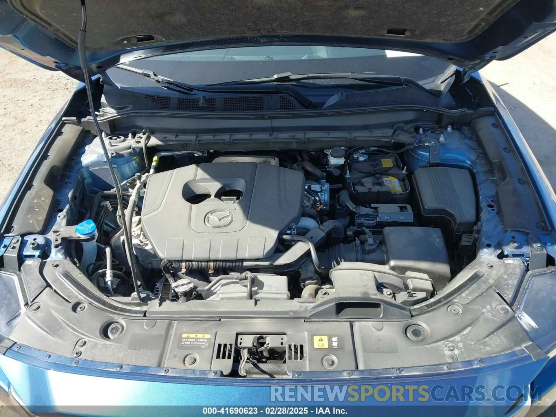 10 fotografías del automóvil dañado JM3KFBEM1R0398452 MAZDA CX-5 2024