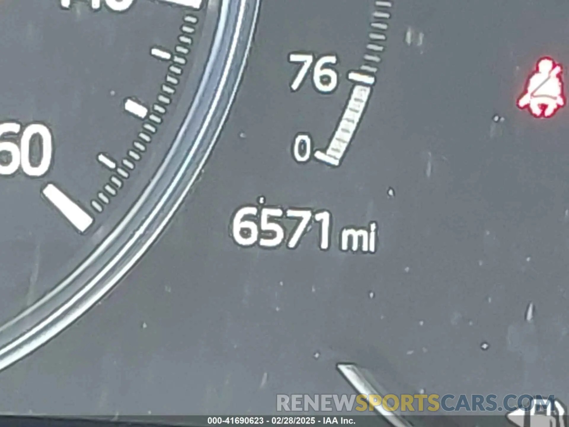15 fotografías del automóvil dañado JM3KFBEM1R0398452 MAZDA CX-5 2024