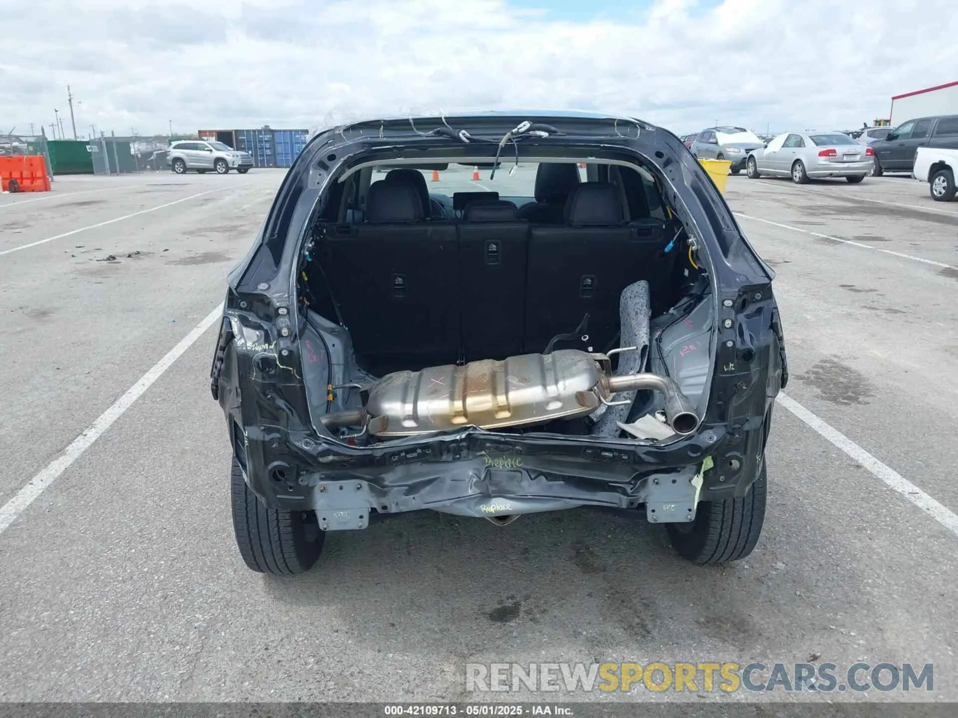 17 fotografías del automóvil dañado JM3KFBEM3R0374430 MAZDA CX-5 2024