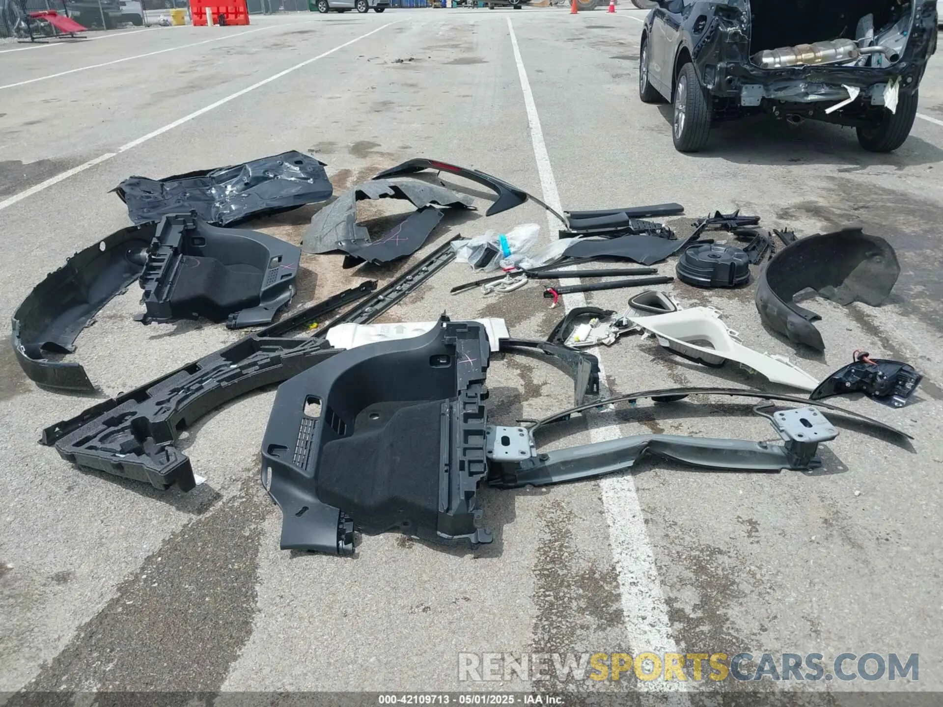 21 fotografías del automóvil dañado JM3KFBEM3R0374430 MAZDA CX-5 2024