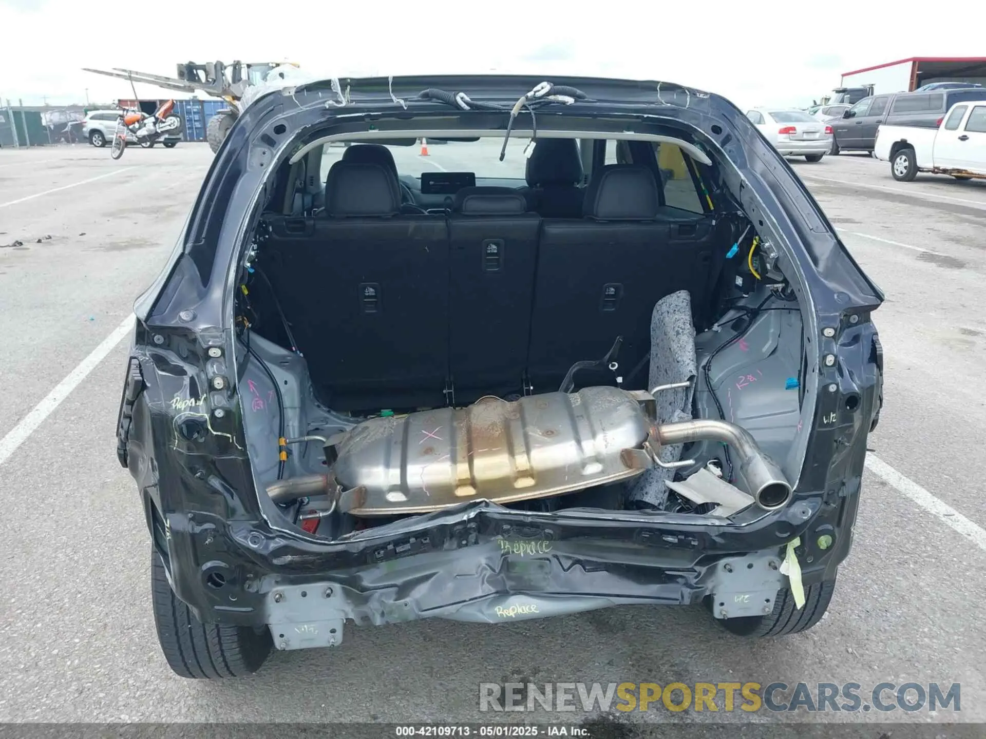 6 fotografías del automóvil dañado JM3KFBEM3R0374430 MAZDA CX-5 2024