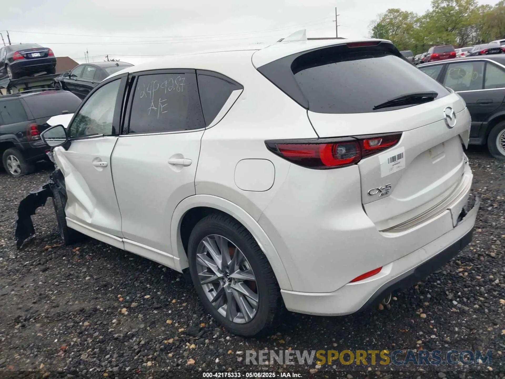3 fotografías del automóvil dañado JM3KFBEMXR0351145 MAZDA CX-5 2024