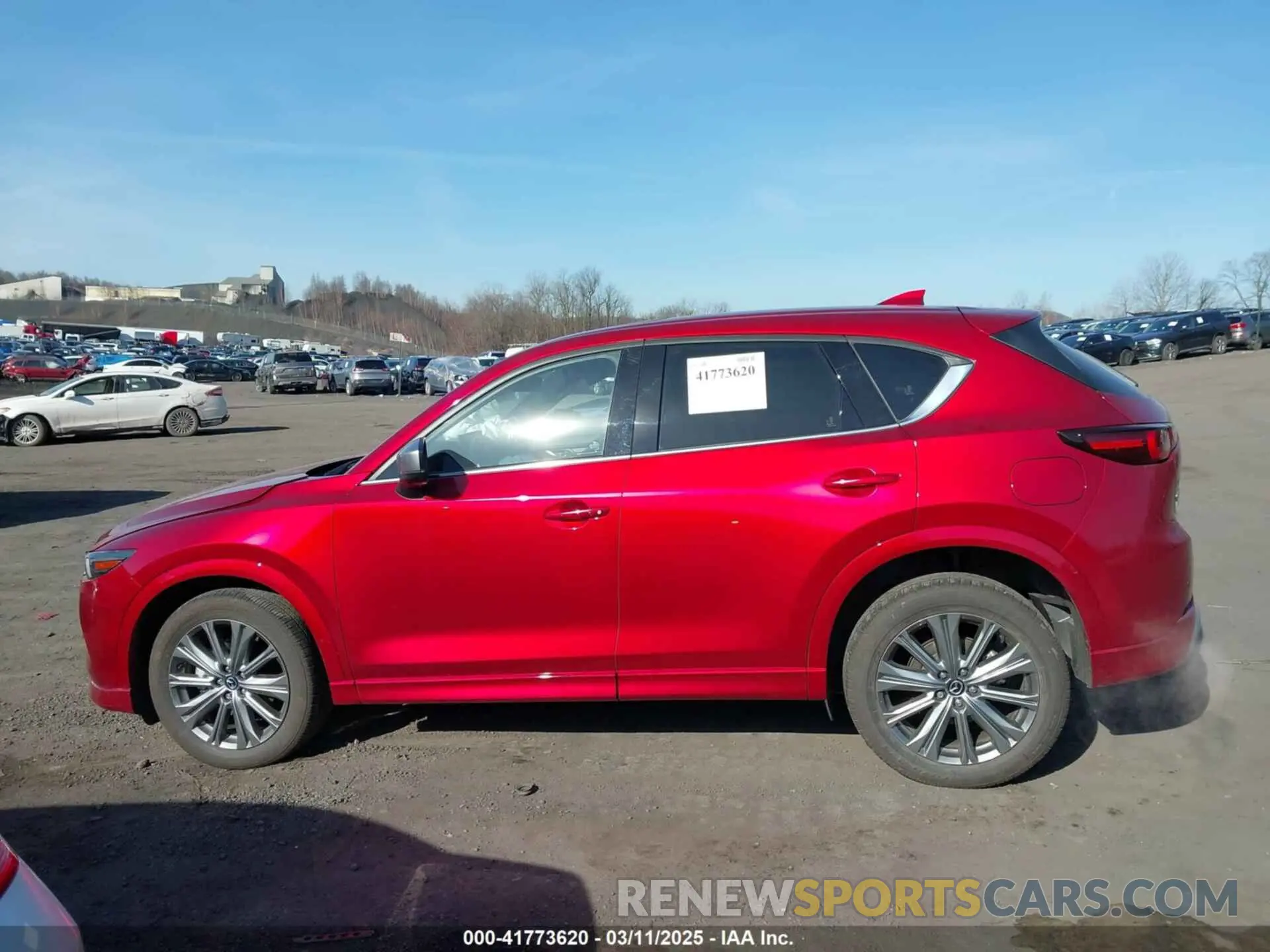 14 fotografías del automóvil dañado JM3KFBXY1R0353821 MAZDA CX-5 2024