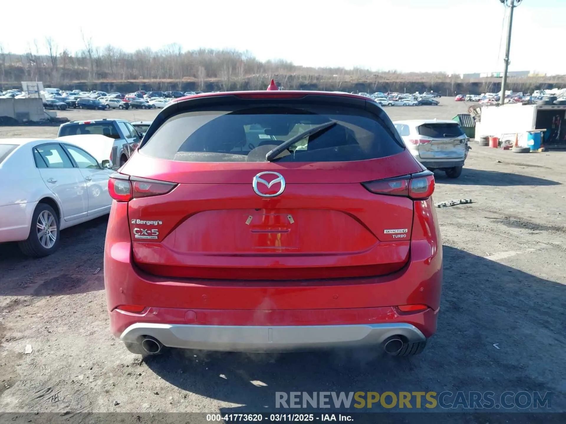 16 fotografías del automóvil dañado JM3KFBXY1R0353821 MAZDA CX-5 2024