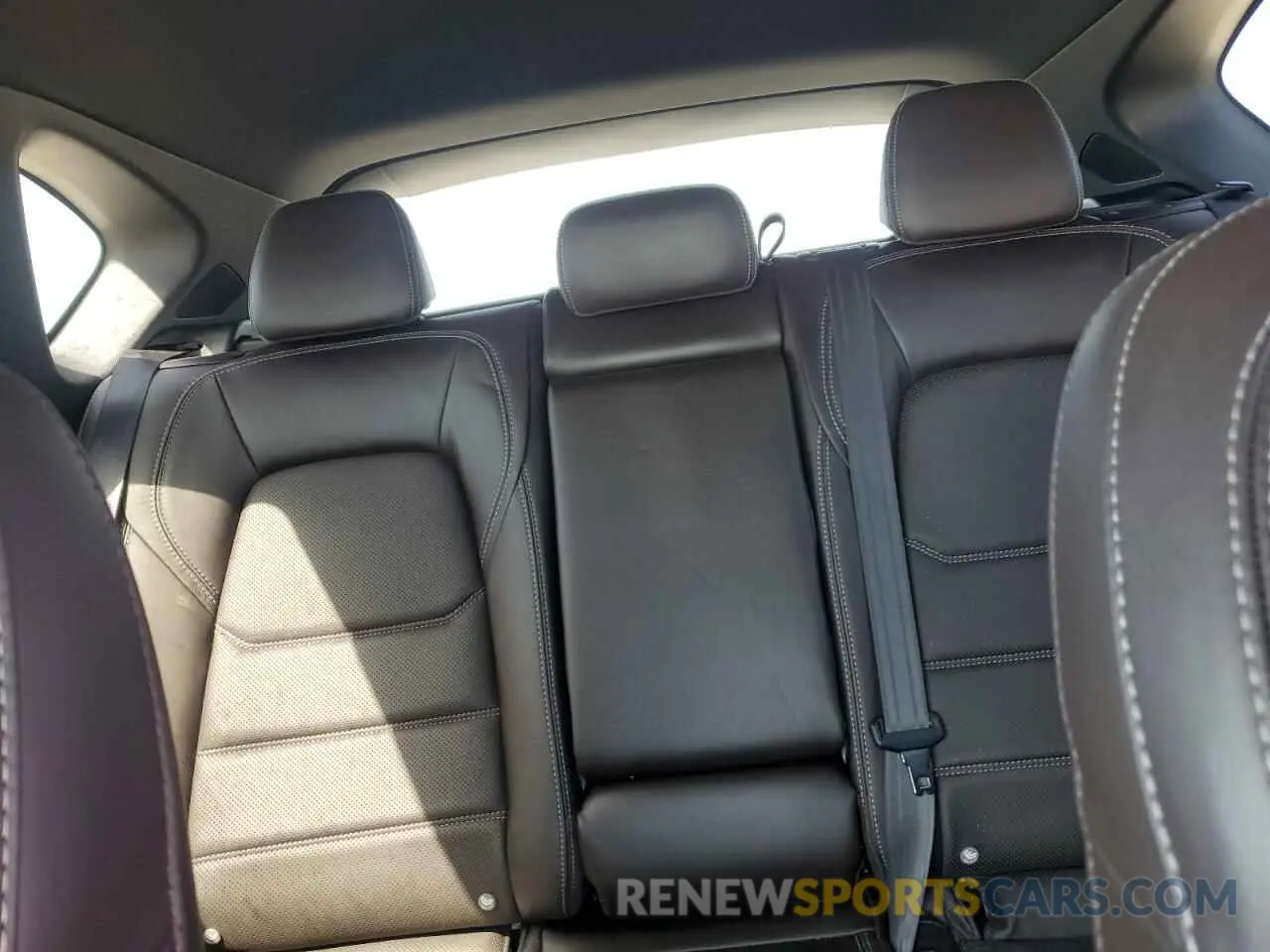 10 fotografías del automóvil dañado JM3KFBXY2R0354346 MAZDA CX-5 2024