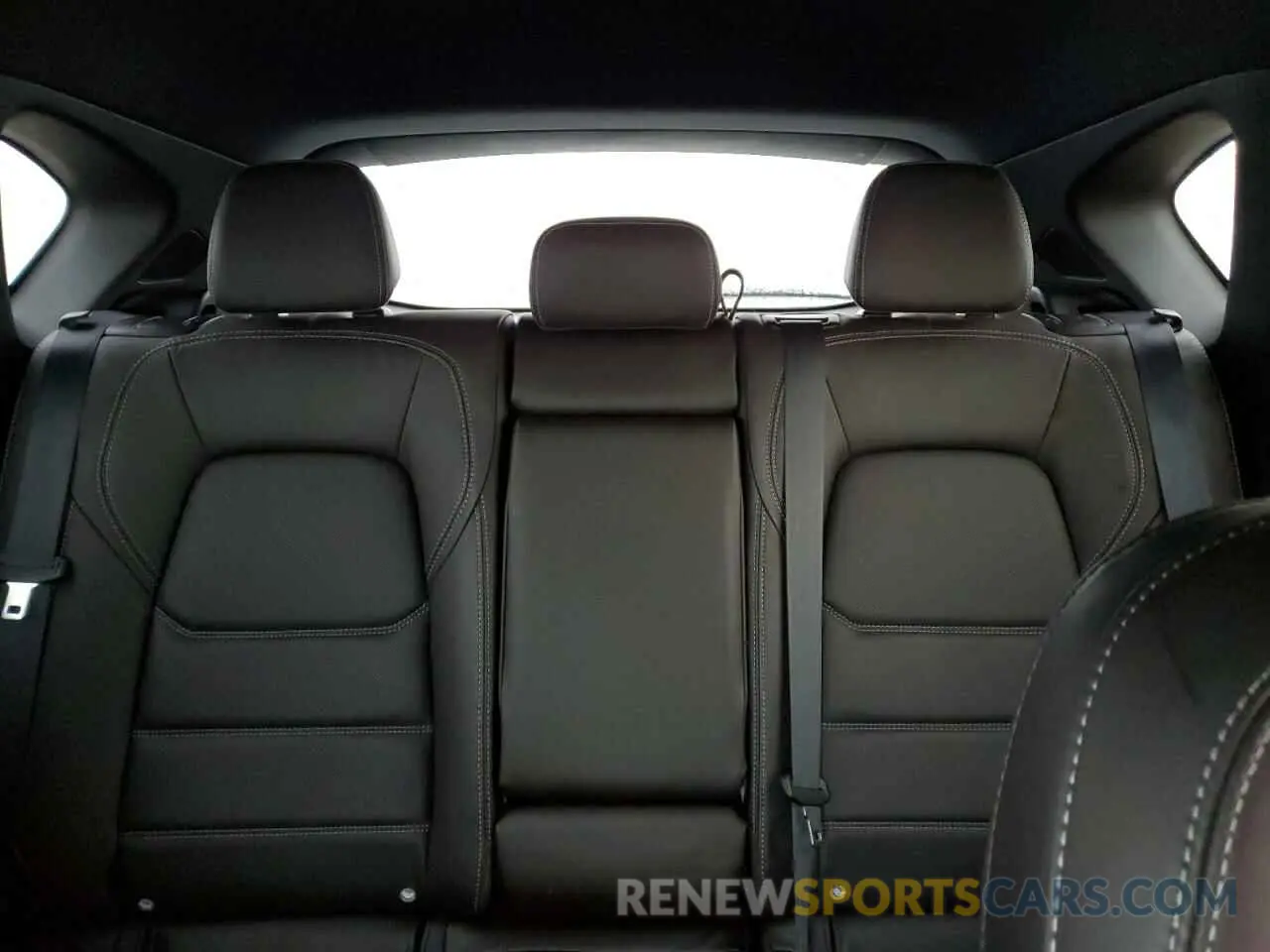 10 fotografías del automóvil dañado JM3KFBXY2R0388321 MAZDA CX-5 2024