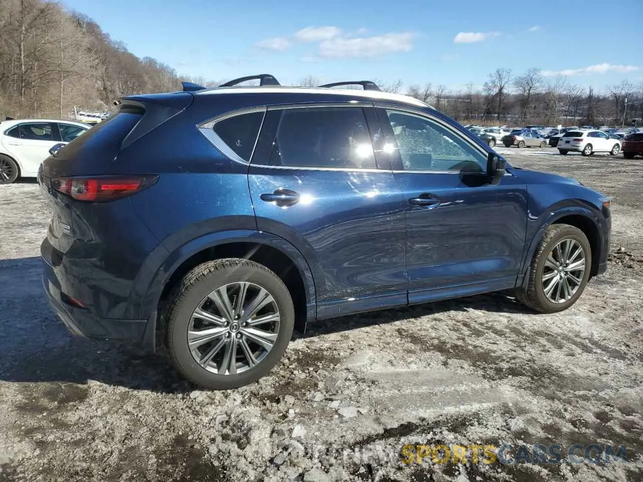 3 fotografías del automóvil dañado JM3KFBXYXR0523030 MAZDA CX-5 2024